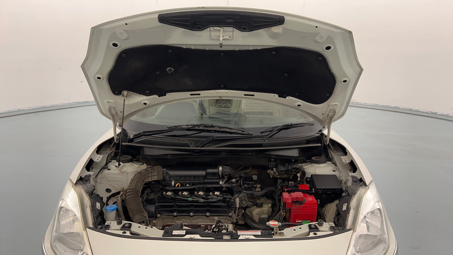 Used 2018 Maruti Suzuki Dzire VXi AMT Petrol Automatic engine ENGINE & BONNET OPEN FRONT VIEW