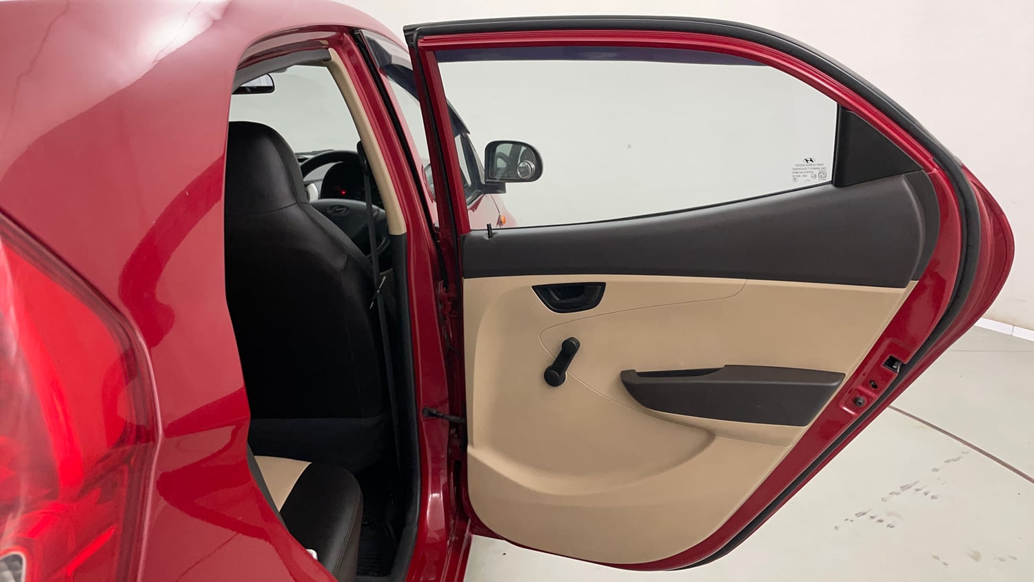 Used 2017 Hyundai Eon Era + Petrol Manual interior RIGHT REAR DOOR OPEN VIEW