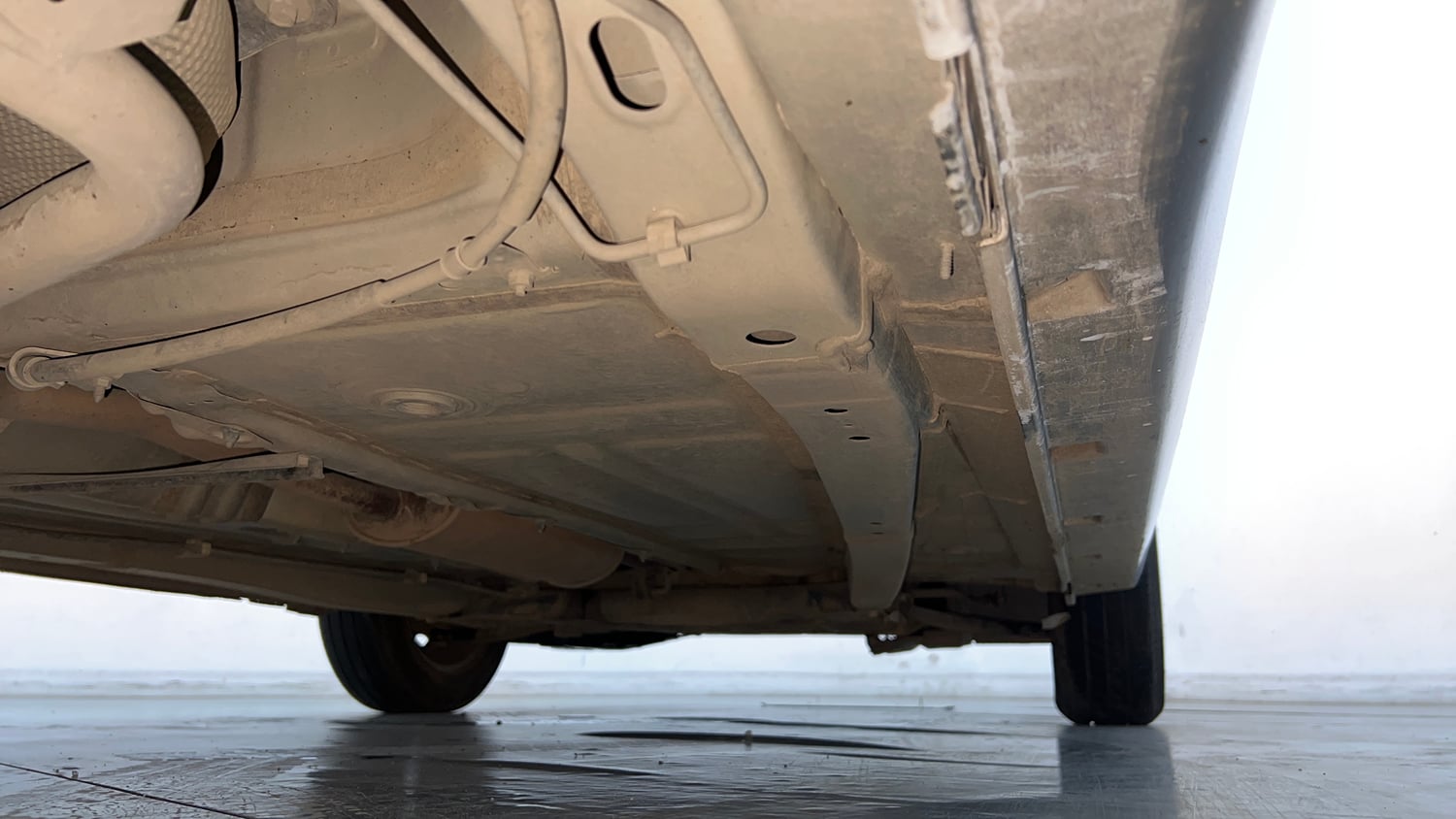 Used 2019 Maruti Suzuki Baleno Delta Petrol Manual extra REAR RIGHT UNDERBODY VIEW