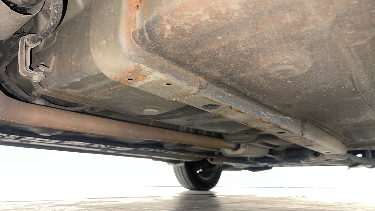 Used 2019 Hyundai Xcent S Petrol Manual extra REAR RIGHT UNDERBODY VIEW