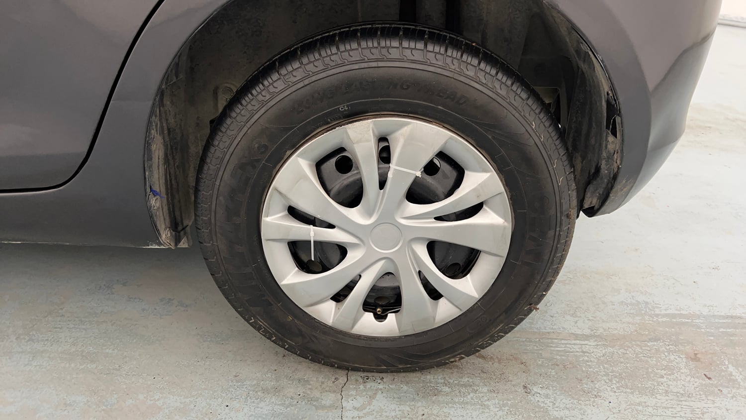 Used 2017 Maruti Suzuki Swift VXi Petrol Manual tyres LEFT REAR TYRE RIM VIEW