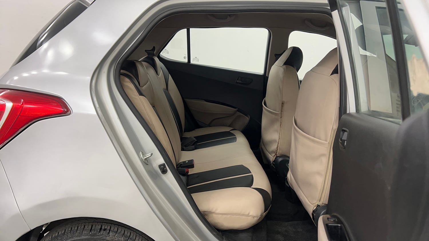 Used 2015 Hyundai Grand i10 Magna 1.2 Kappa VTVT Petrol Manual interior RIGHT SIDE REAR DOOR CABIN VIEW