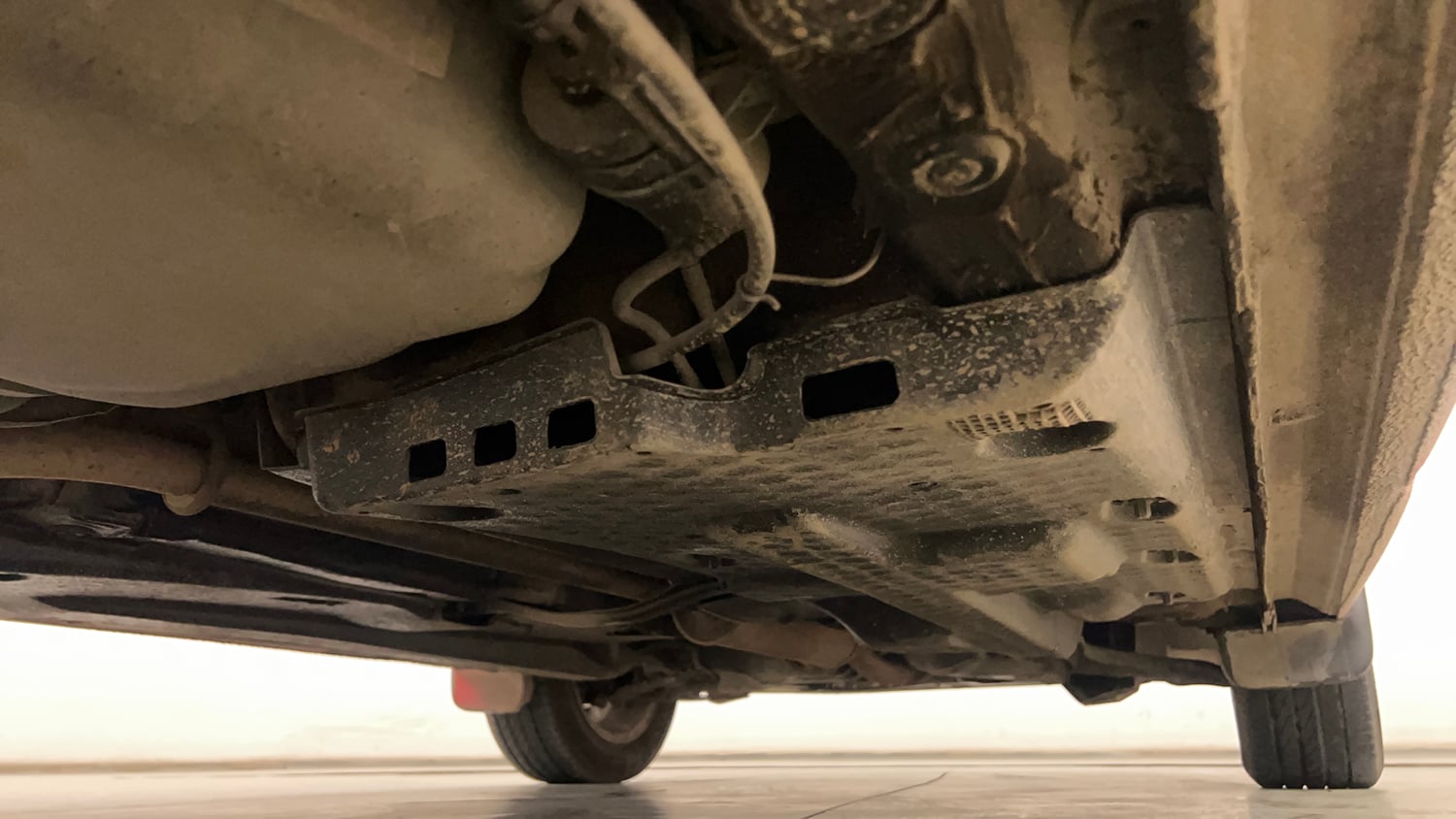 Used 2016 Volkswagen Polo Highline1.2L (P) Petrol Manual extra REAR RIGHT UNDERBODY VIEW