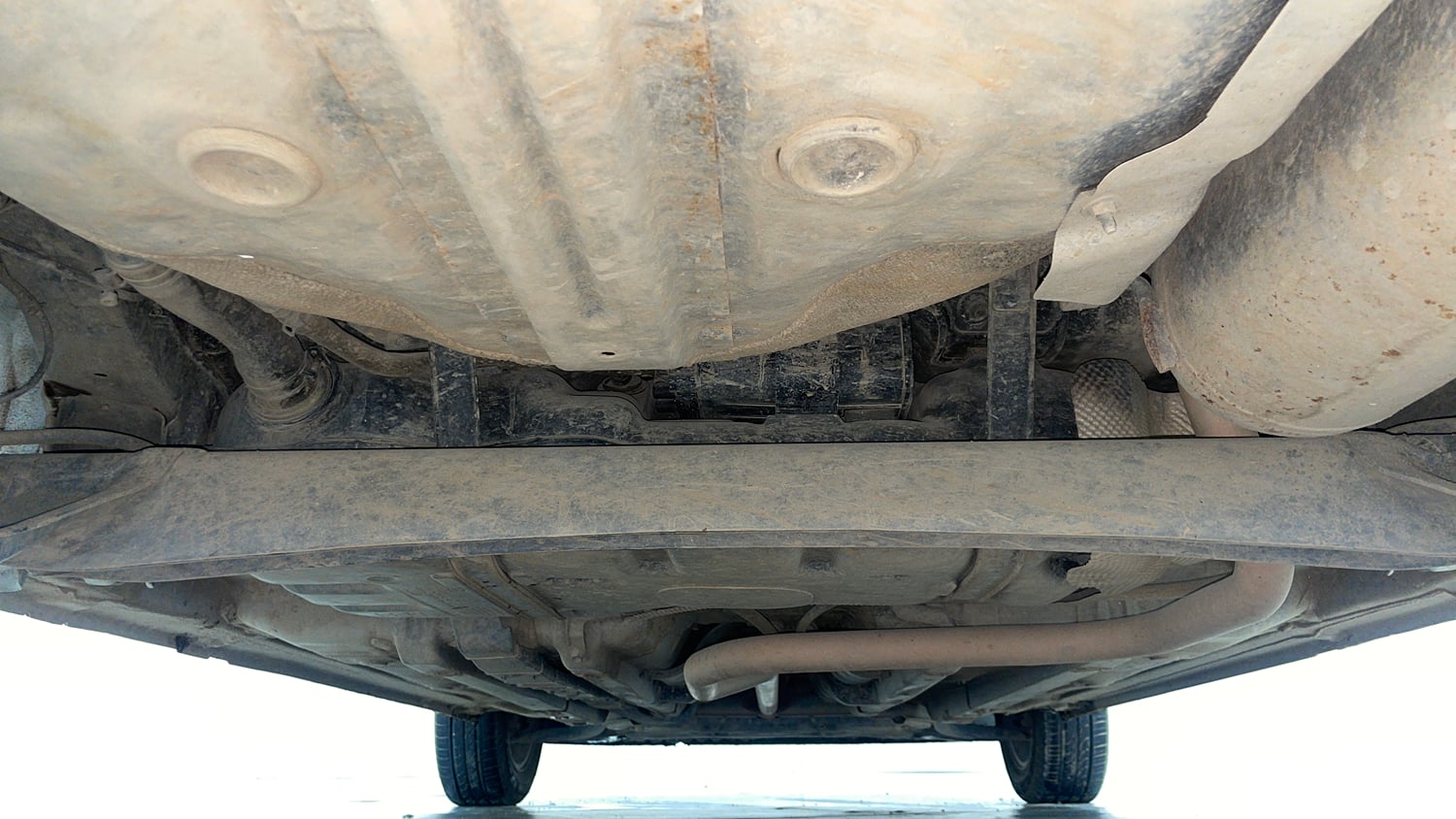 Used 2018 Hyundai Elite i20 Asta 1.2 Petrol Manual extra REAR UNDERBODY VIEW (TAKEN FROM REAR)
