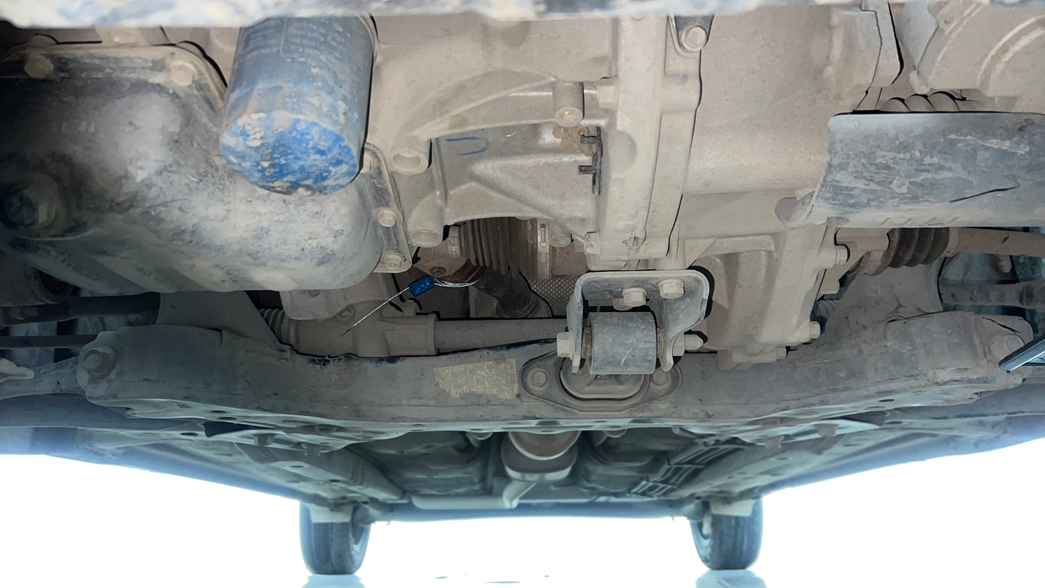 Used 2024 Hyundai Exter SX (O) 1.2 AMT Petrol Automatic extra FRONT LEFT UNDERBODY VIEW