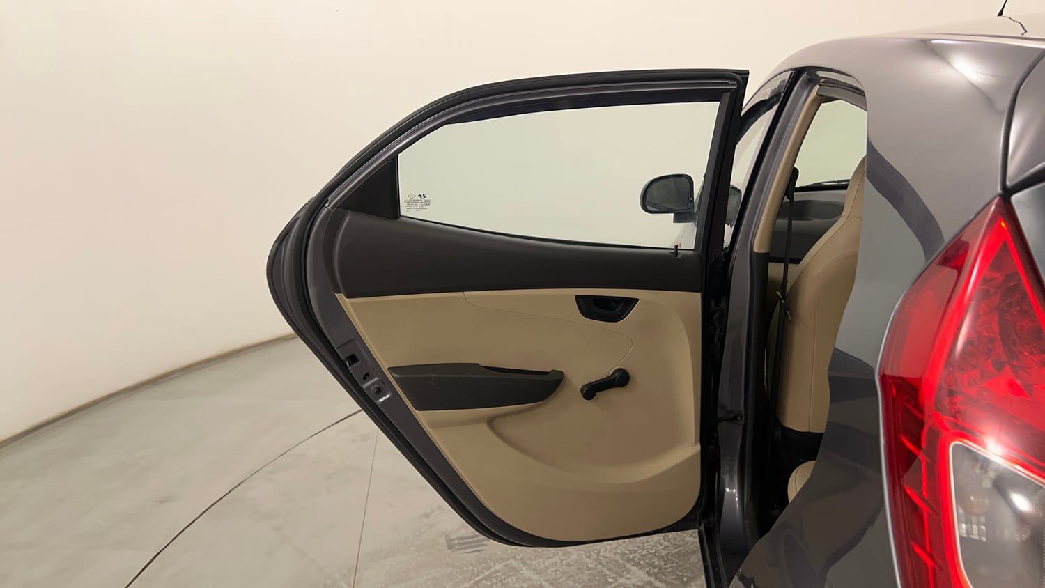 Used 2017 Hyundai Eon Magna + Petrol Manual interior LEFT REAR DOOR OPEN VIEW