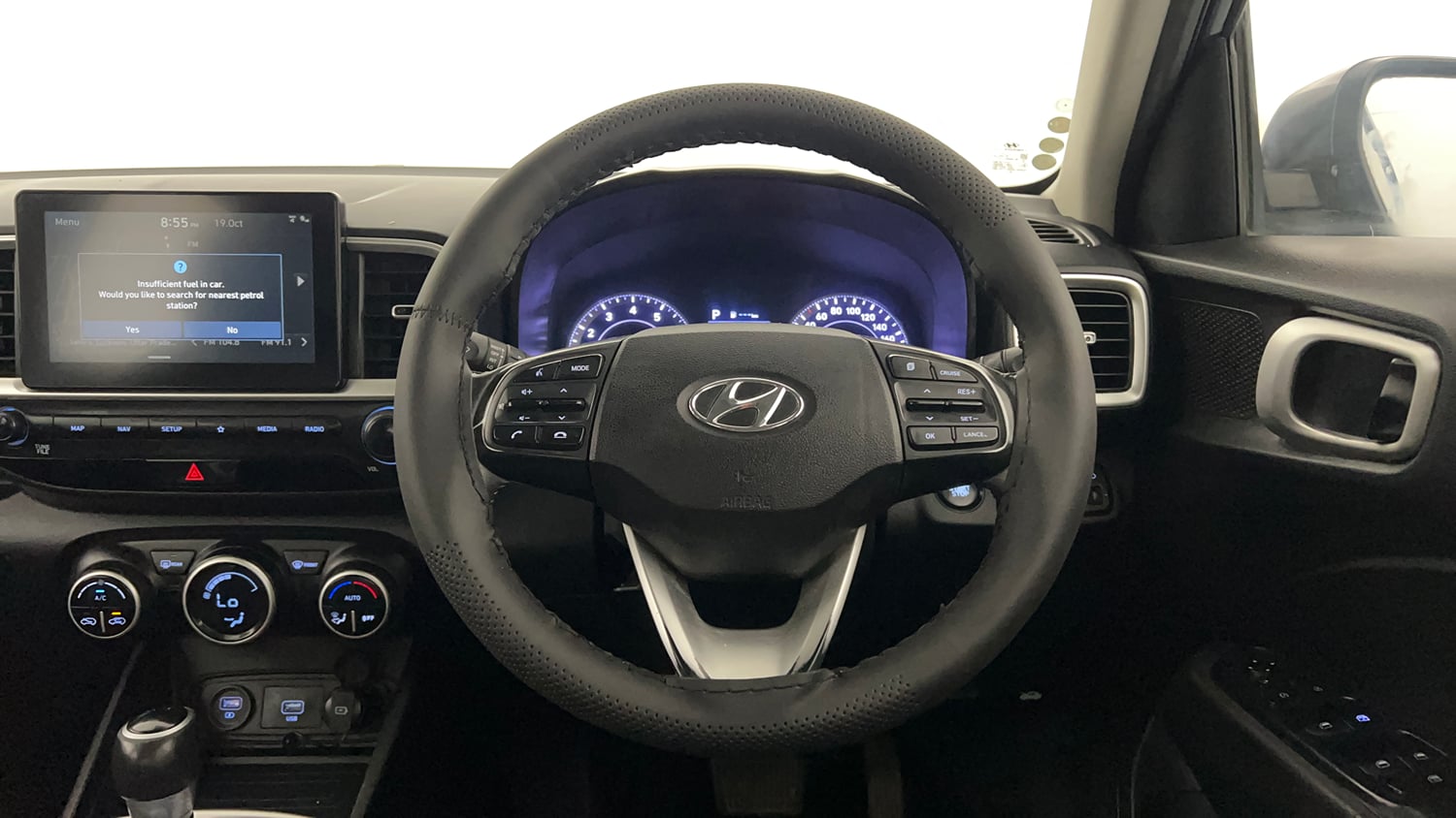 Used 2019 Hyundai Venue SX Plus 1.0L Turbo DCT Sport Petrol Automatic interior STEERING VIEW