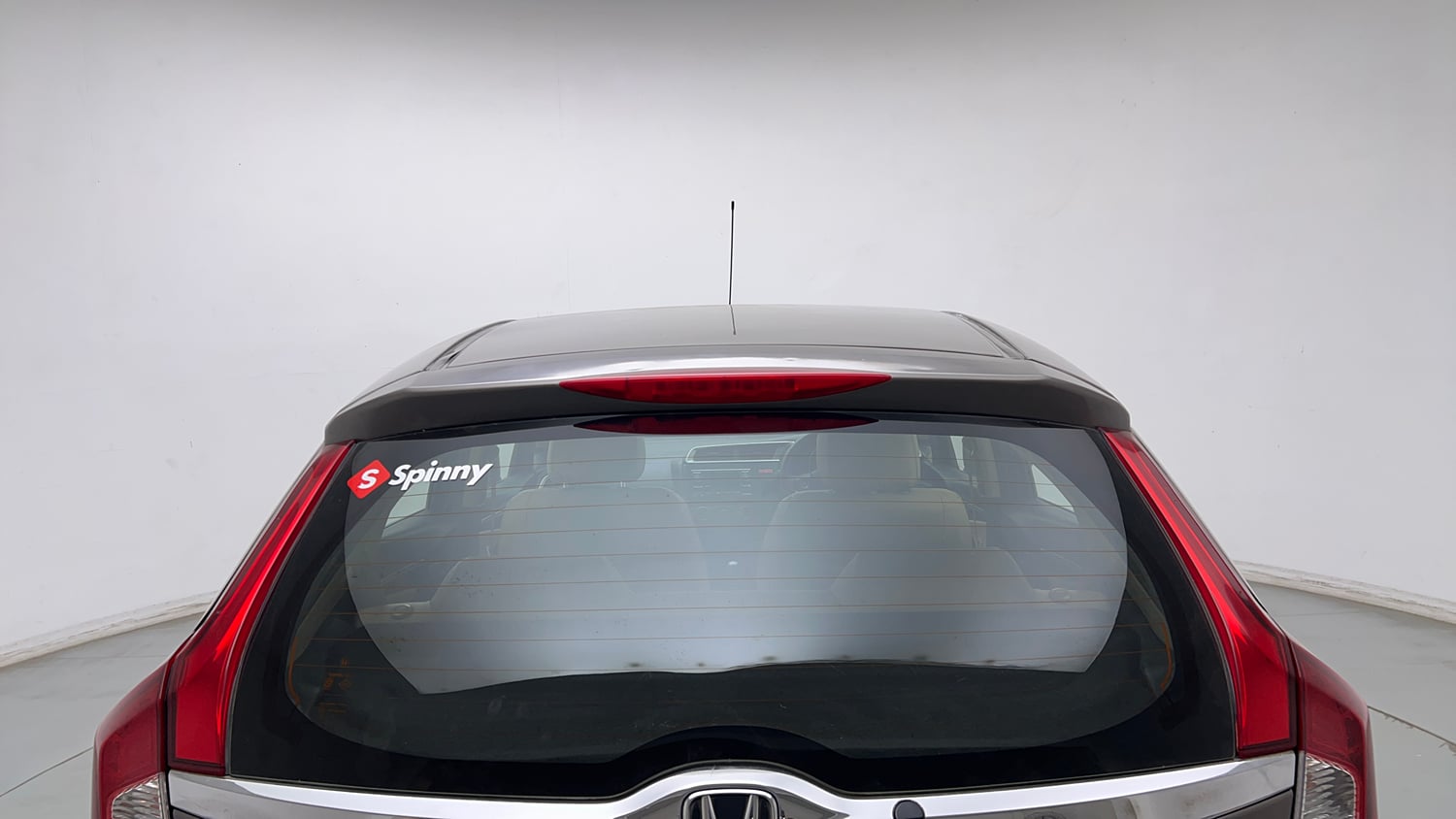 Used 2015 Honda Jazz S MT Petrol Manual exterior BACK WINDSHIELD VIEW