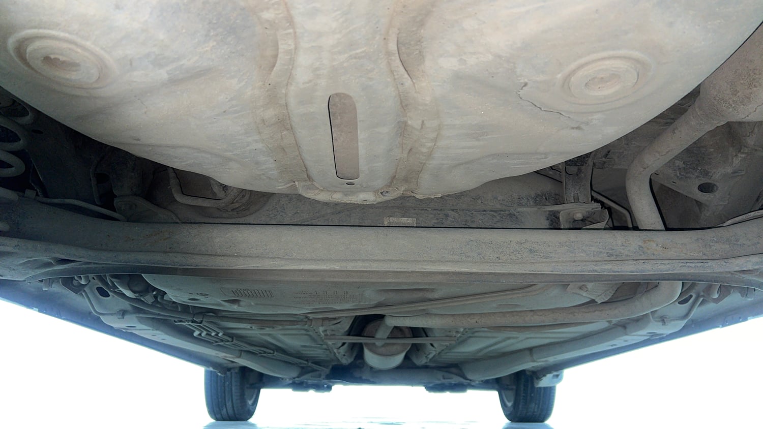 Used 2017 Maruti Suzuki Baleno Alpha 1.2 Petrol Manual extra REAR UNDERBODY VIEW (TAKEN FROM REAR)