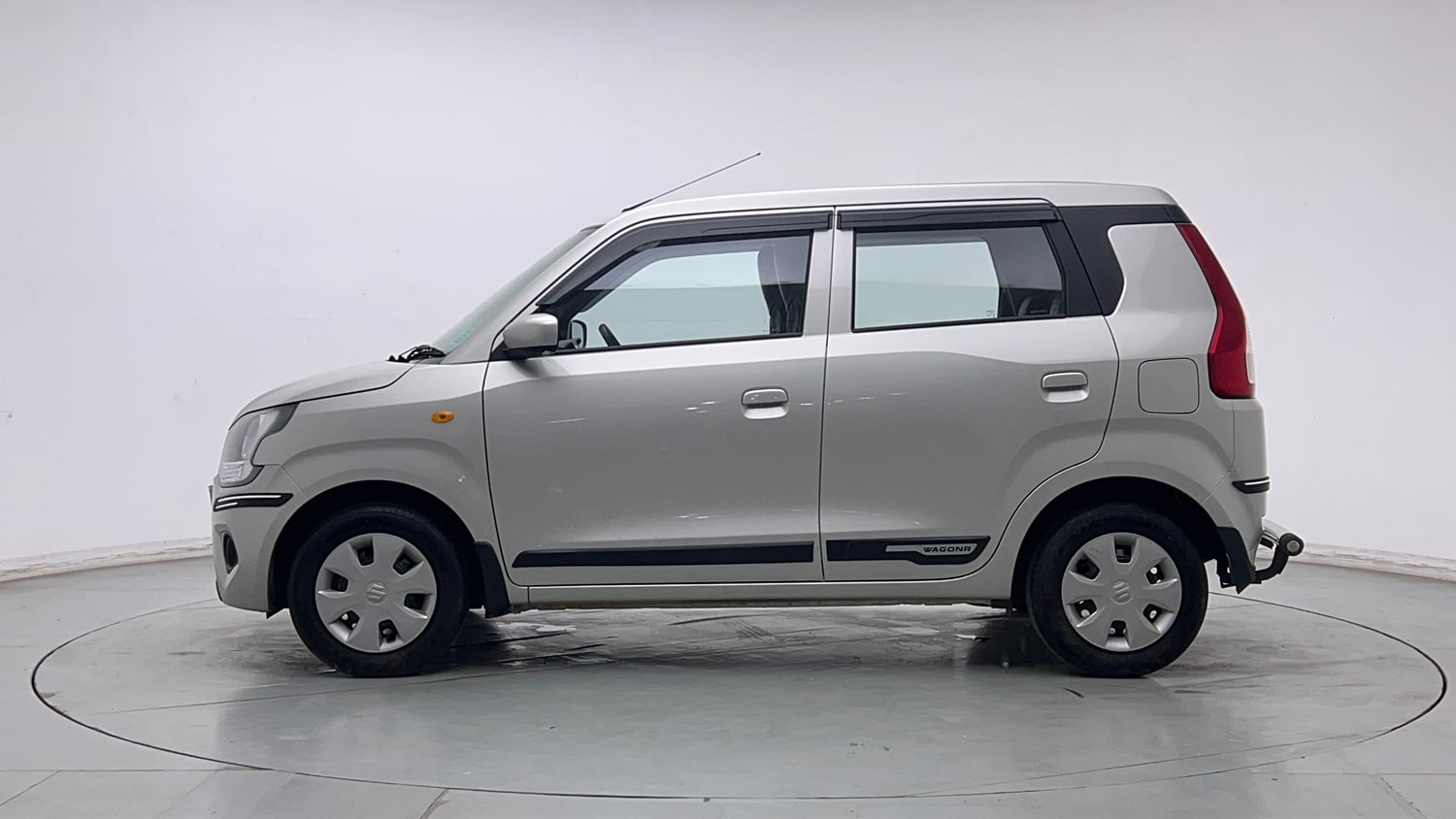 Used 2025 Maruti Suzuki Wagon R VXI 1.0 Petrol Manual exterior LEFT SIDE VIEW