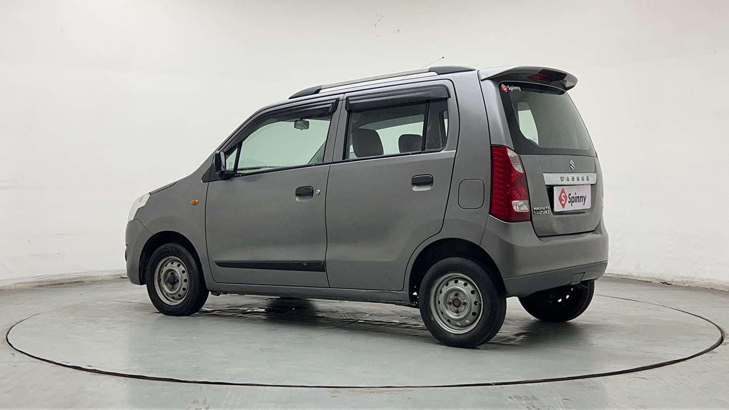 Used 2017 Maruti Suzuki Wagon R 1.0 LXI CNG (outside fitted) Cng Manual exterior LEFT REAR CORNER VIEW