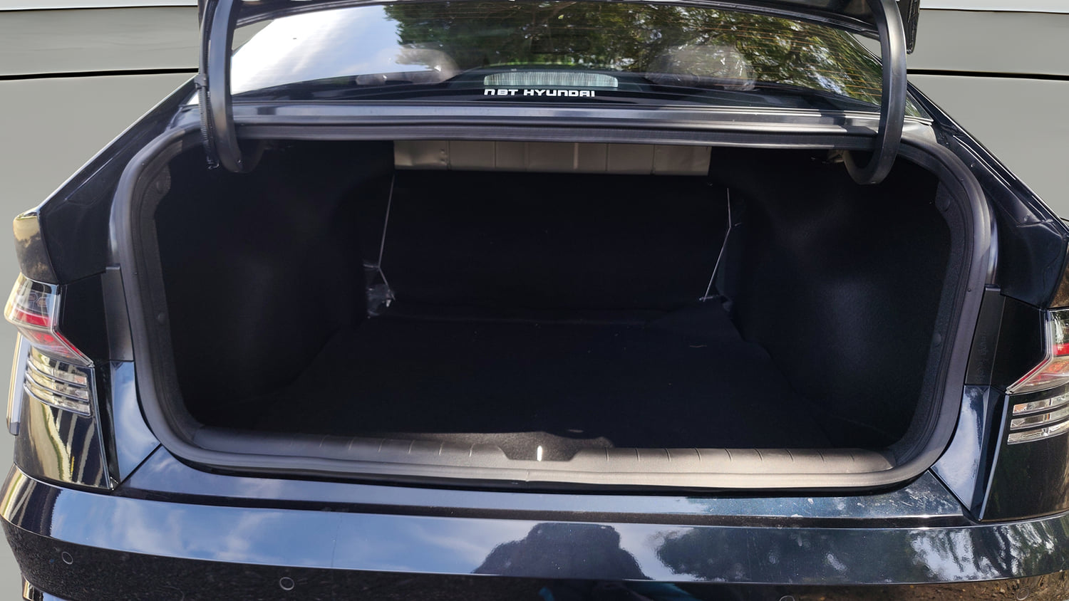 Used 2025 Hyundai Verna SX 1.5 Petrol MT Petrol Manual interior DICKY INSIDE VIEW