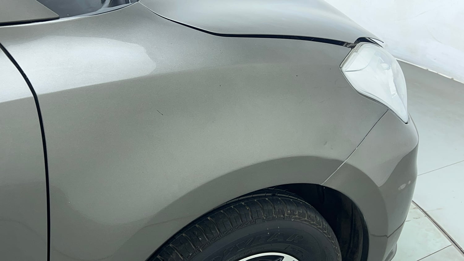 Used 2020 Maruti Suzuki Dzire VXi AGS Petrol Automatic dents MINOR DENT
