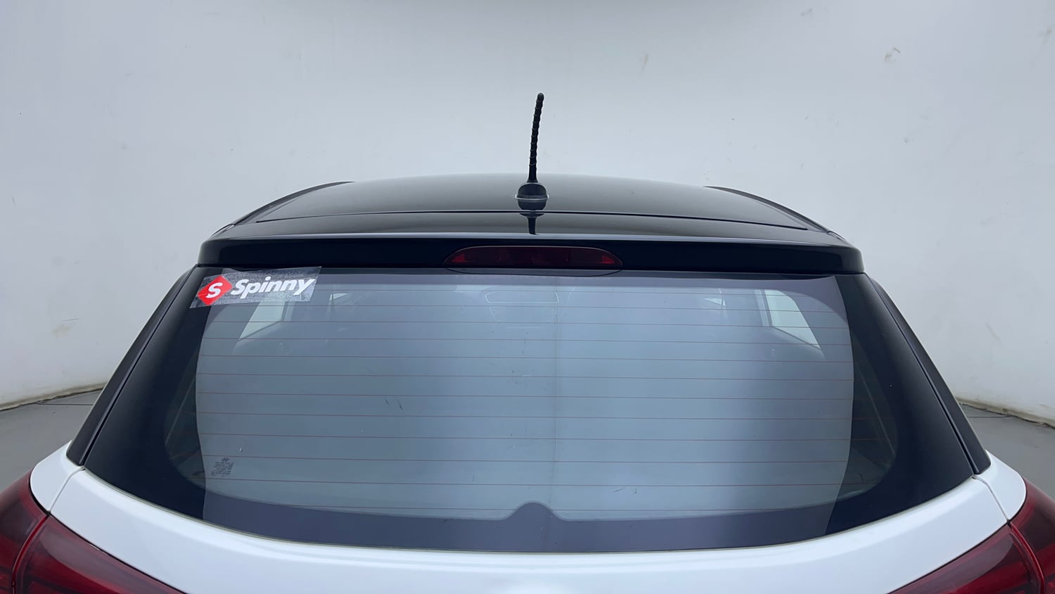 Used 2018 Hyundai Elite i20 Asta 1.2 Dual Tone Petrol Manual exterior BACK WINDSHIELD VIEW