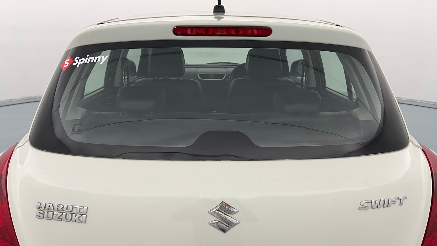 Used 2016 Maruti Suzuki Swift VXi Petrol Manual exterior BACK WINDSHIELD VIEW