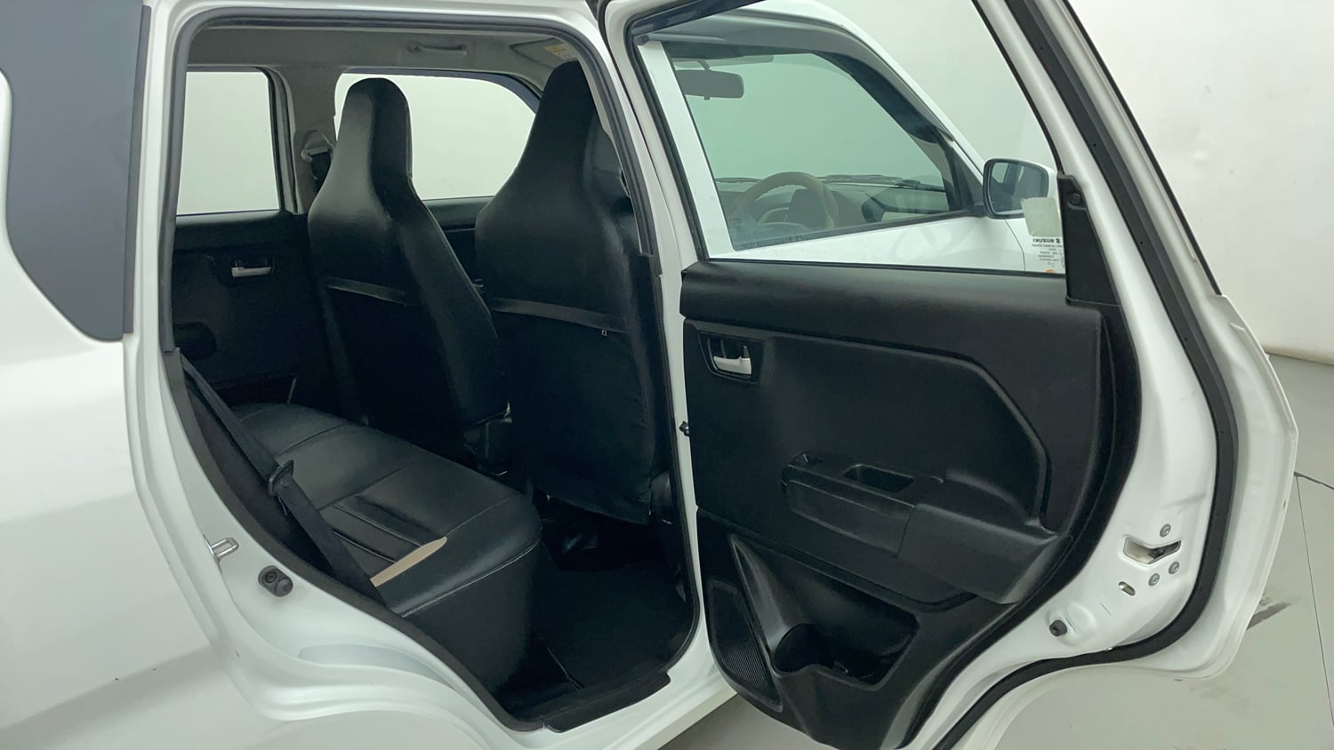 Used 2025 Maruti Suzuki Wagon R VXI 1.0 CNG Cng Manual interior RIGHT SIDE REAR DOOR CABIN VIEW
