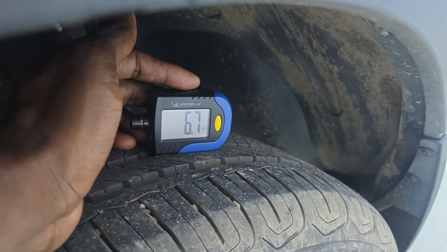Used 2024 Tata Nexon Creative Plus 1.2 Revotron Petrol 6MT Petrol Manual tyres LEFT REAR TYRE TREAD VIEW