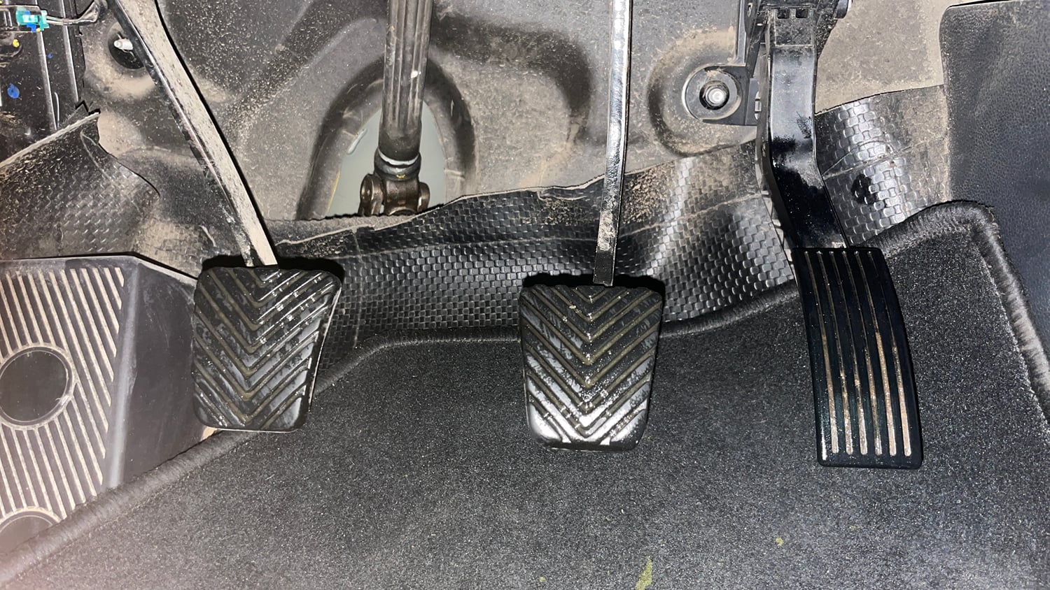 Used 2018 Hyundai Elite i20 Asta 1.2 Petrol Manual interior PEDALS VIEW