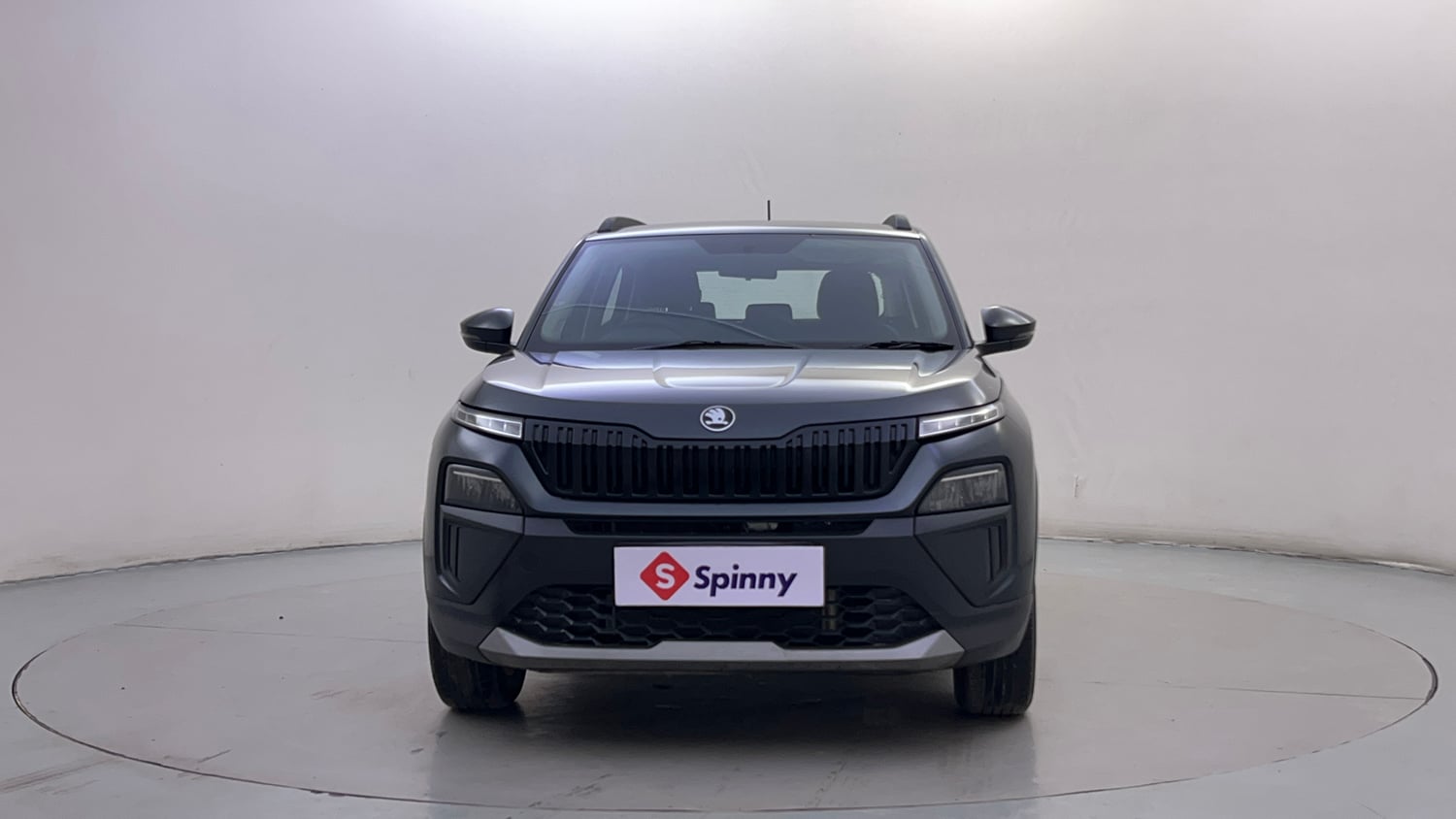 Used 2026 Skoda Kylaq Signature AT Petrol Automatic exterior FRONT VIEW