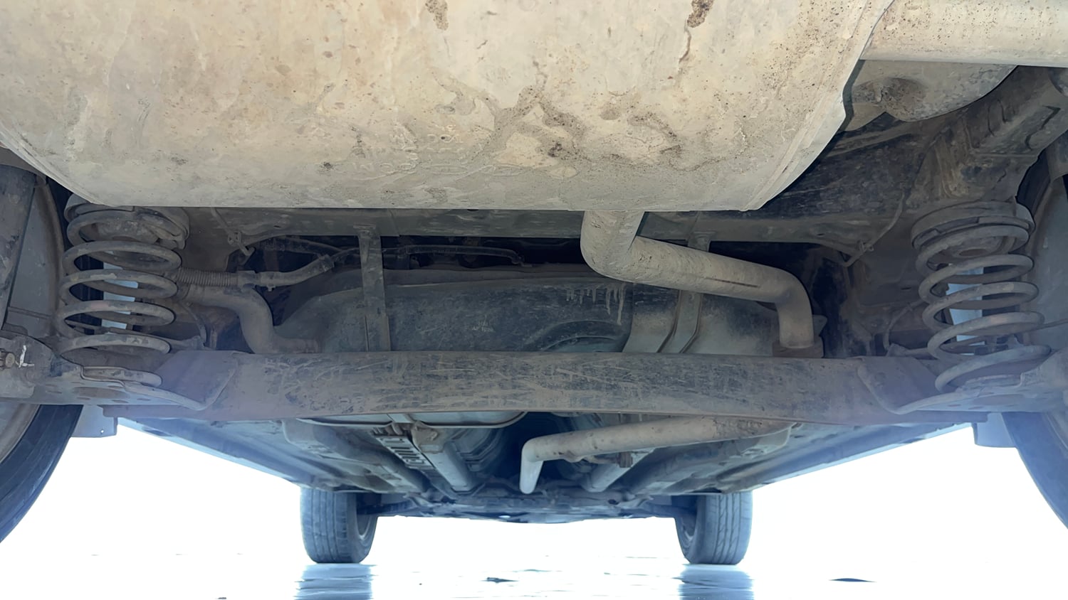 Used 2017 Hyundai Creta SX 1.6 CRDI (O) Diesel Manual extra REAR UNDERBODY VIEW (TAKEN FROM REAR)
