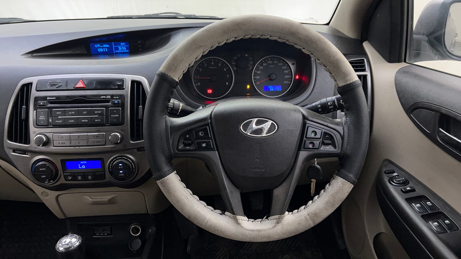 Used 2012 Hyundai i20 Sportz 1.2 Petrol Manual interior STEERING VIEW
