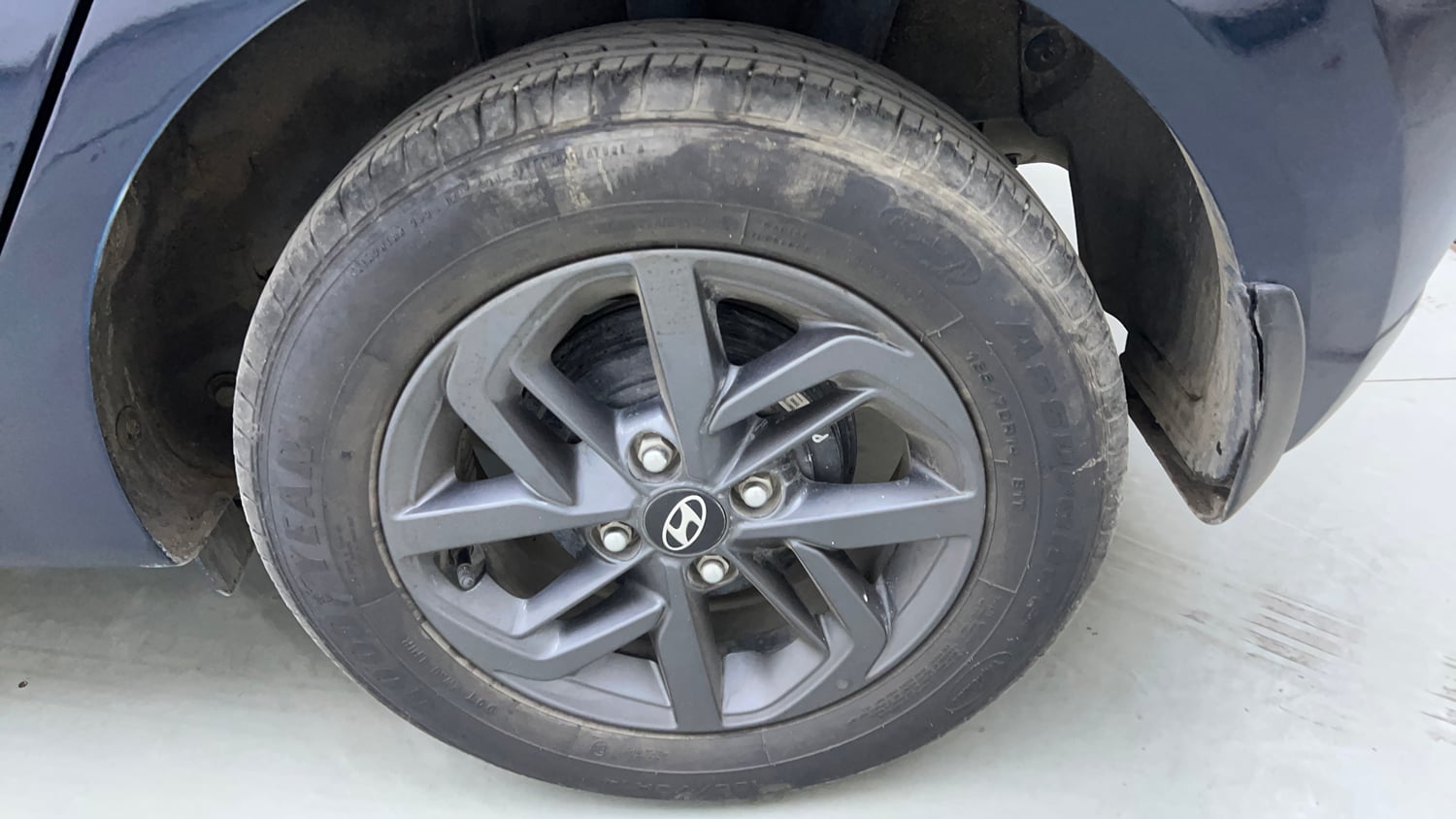 Used 2022 Hyundai Grand i10 Nios Sportz 1.2 Kappa VTVT Petrol Manual tyres LEFT REAR TYRE RIM VIEW
