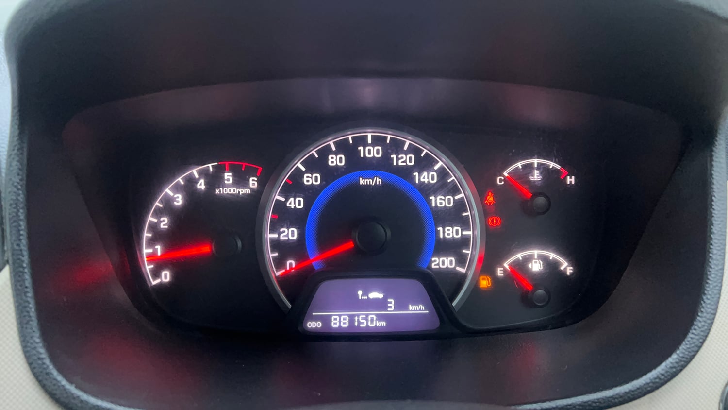Used 2018 Hyundai Grand i10 Asta U2 1.2 CRDi Diesel Manual interior CLUSTERMETER VIEW
