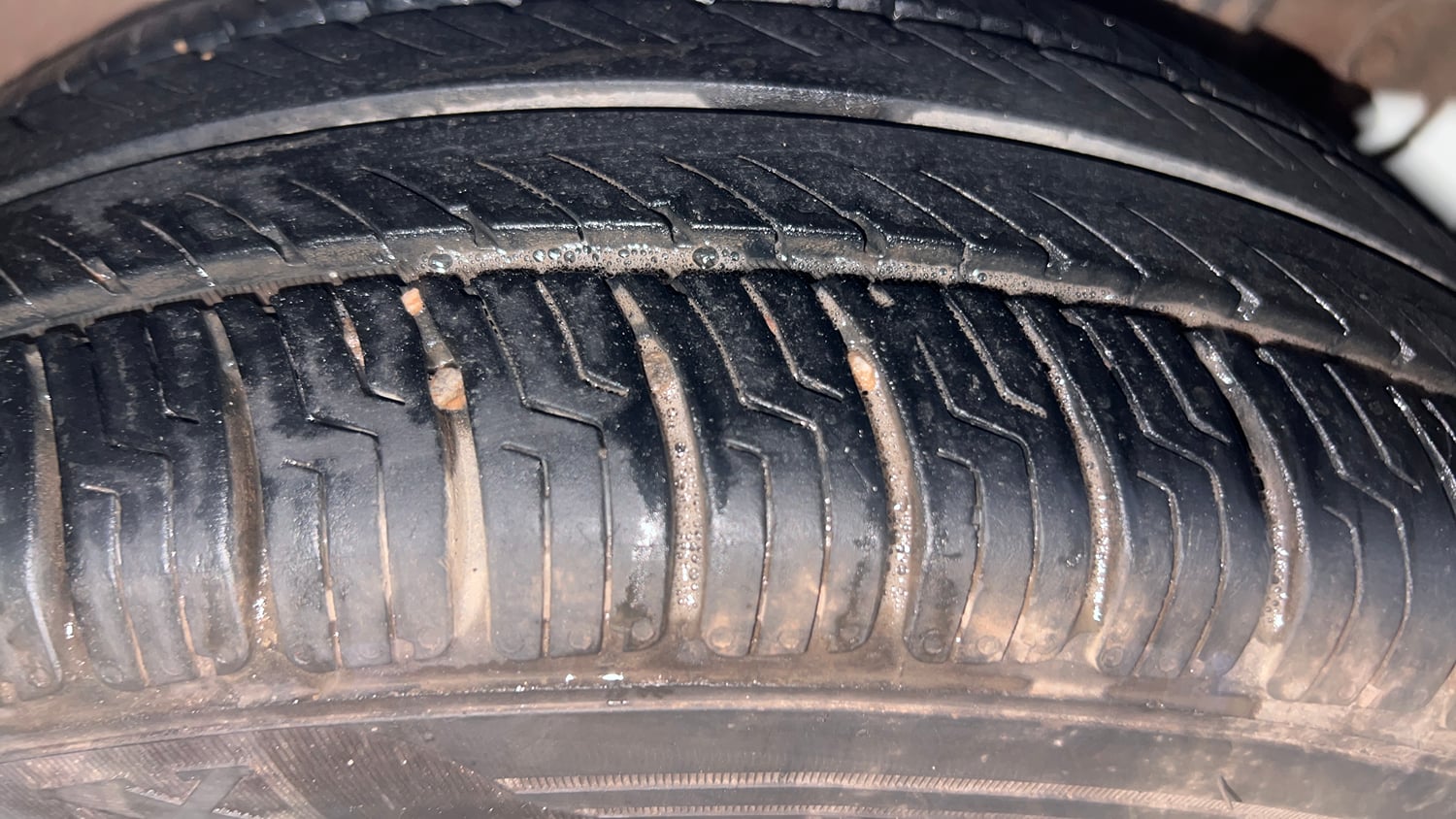 Used 2019 Hyundai Grand i10 Sportz 1.2 Kappa VTVT Petrol Manual tyres LEFT REAR TYRE TREAD VIEW