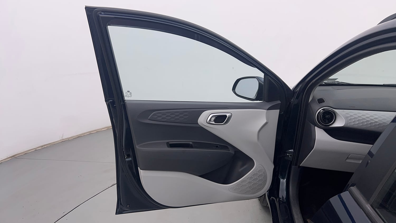 Used 2022 Hyundai Grand i10 Nios Sportz 1.2 Kappa VTVT Petrol Manual interior LEFT FRONT DOOR OPEN VIEW