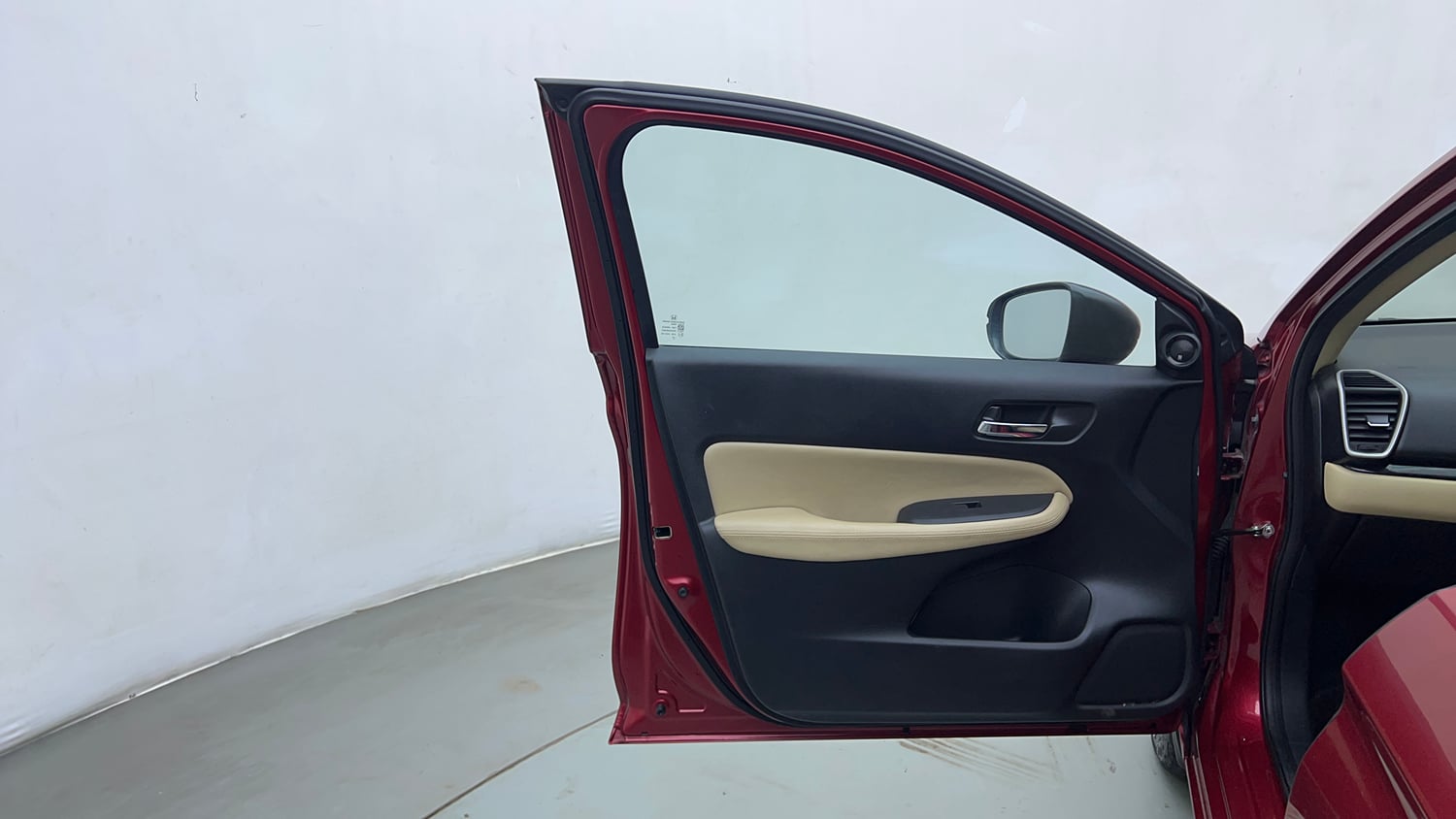 Used 2022 Honda City VX CVT Petrol Petrol Automatic interior LEFT FRONT DOOR OPEN VIEW