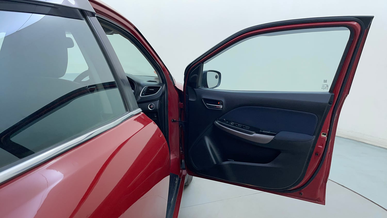 Used 2020 Maruti Suzuki Baleno Zeta Petrol Manual interior RIGHT FRONT DOOR OPEN VIEW