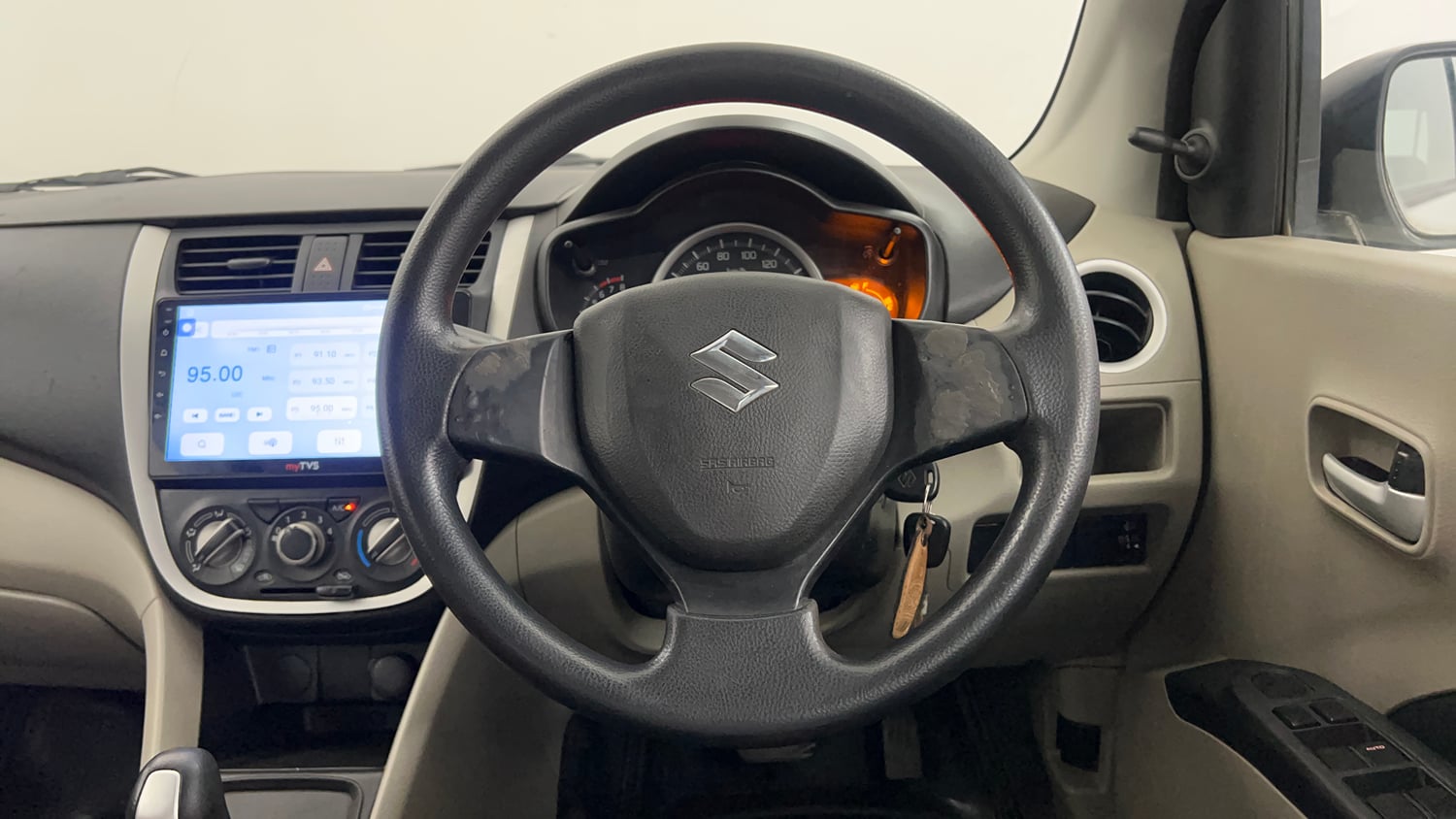 Used 2017 Maruti Suzuki Celerio VXI (O) AMT Petrol Automatic interior STEERING VIEW