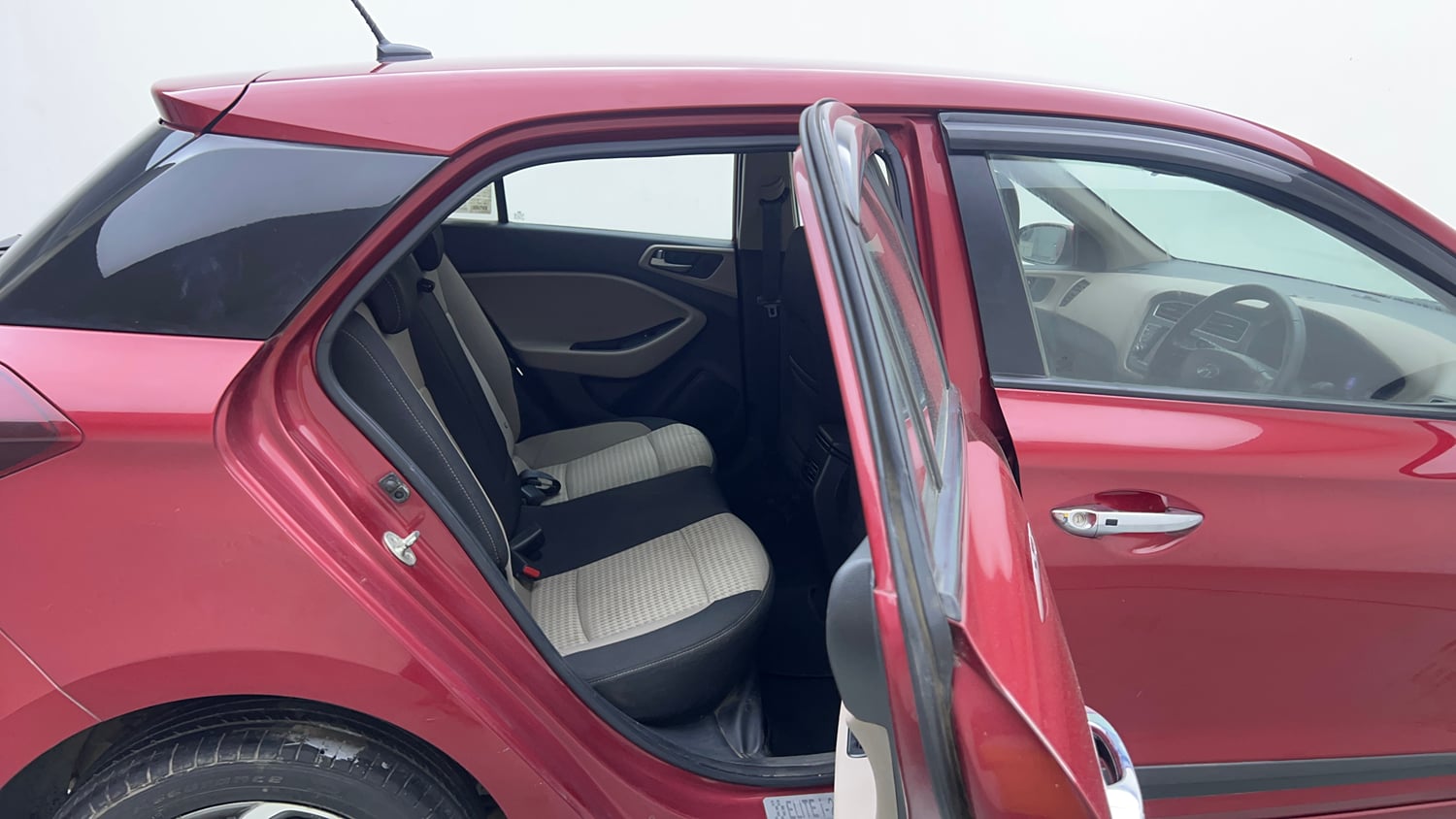 Used 2018 Hyundai Elite i20 Asta 1.2 (O) Petrol Manual interior RIGHT SIDE REAR DOOR CABIN VIEW