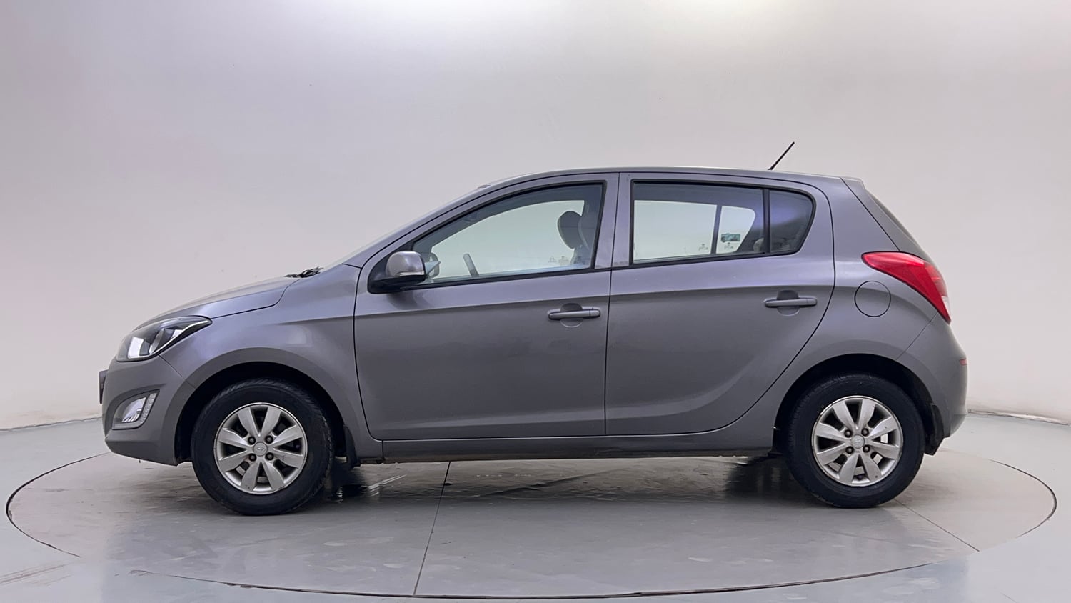 Used 2012 Hyundai i20 Sportz 1.2 Petrol Manual exterior LEFT SIDE VIEW
