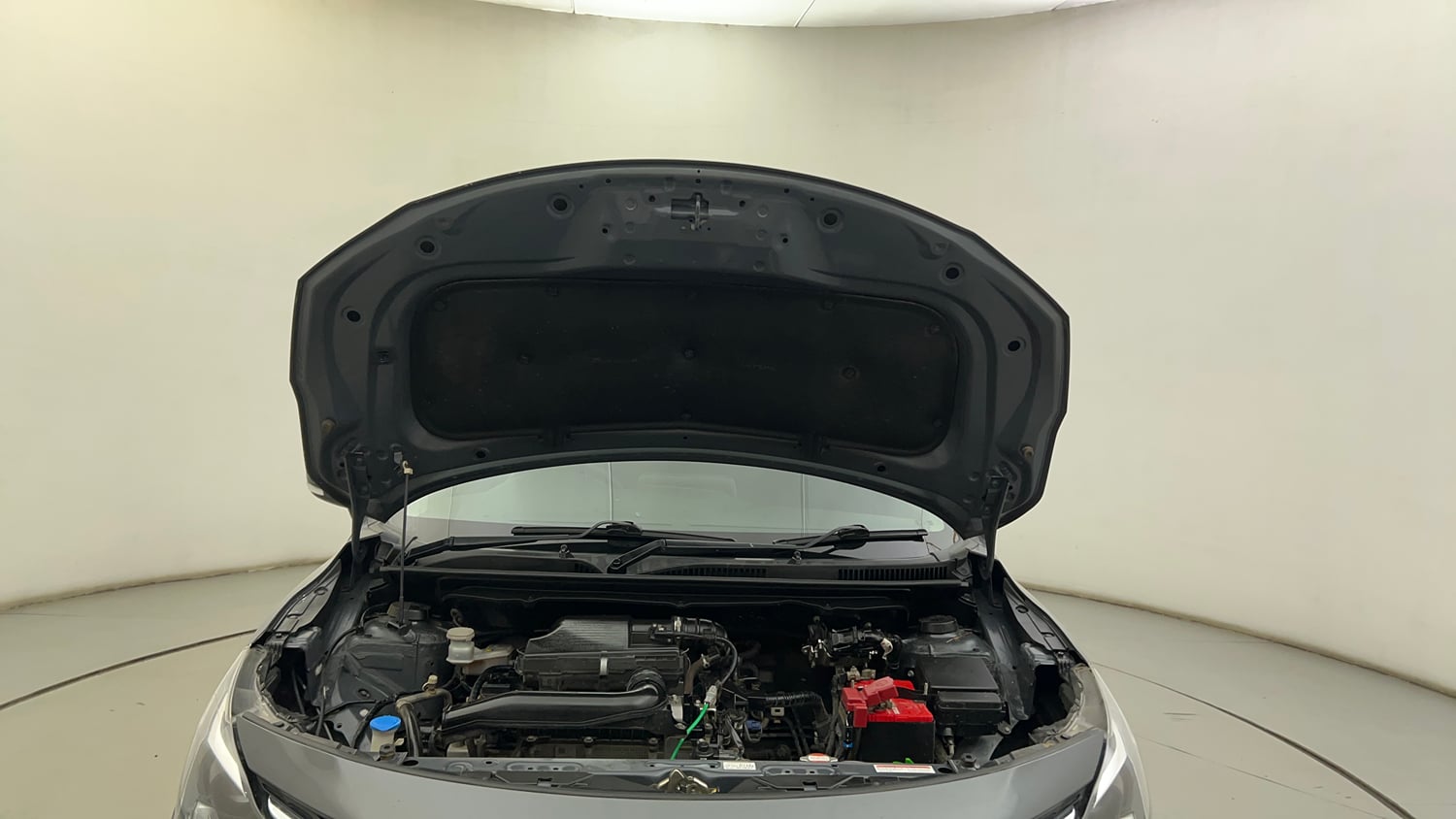 Used 2023 Maruti Suzuki Baleno Zeta MT Petrol Manual engine ENGINE & BONNET OPEN FRONT VIEW