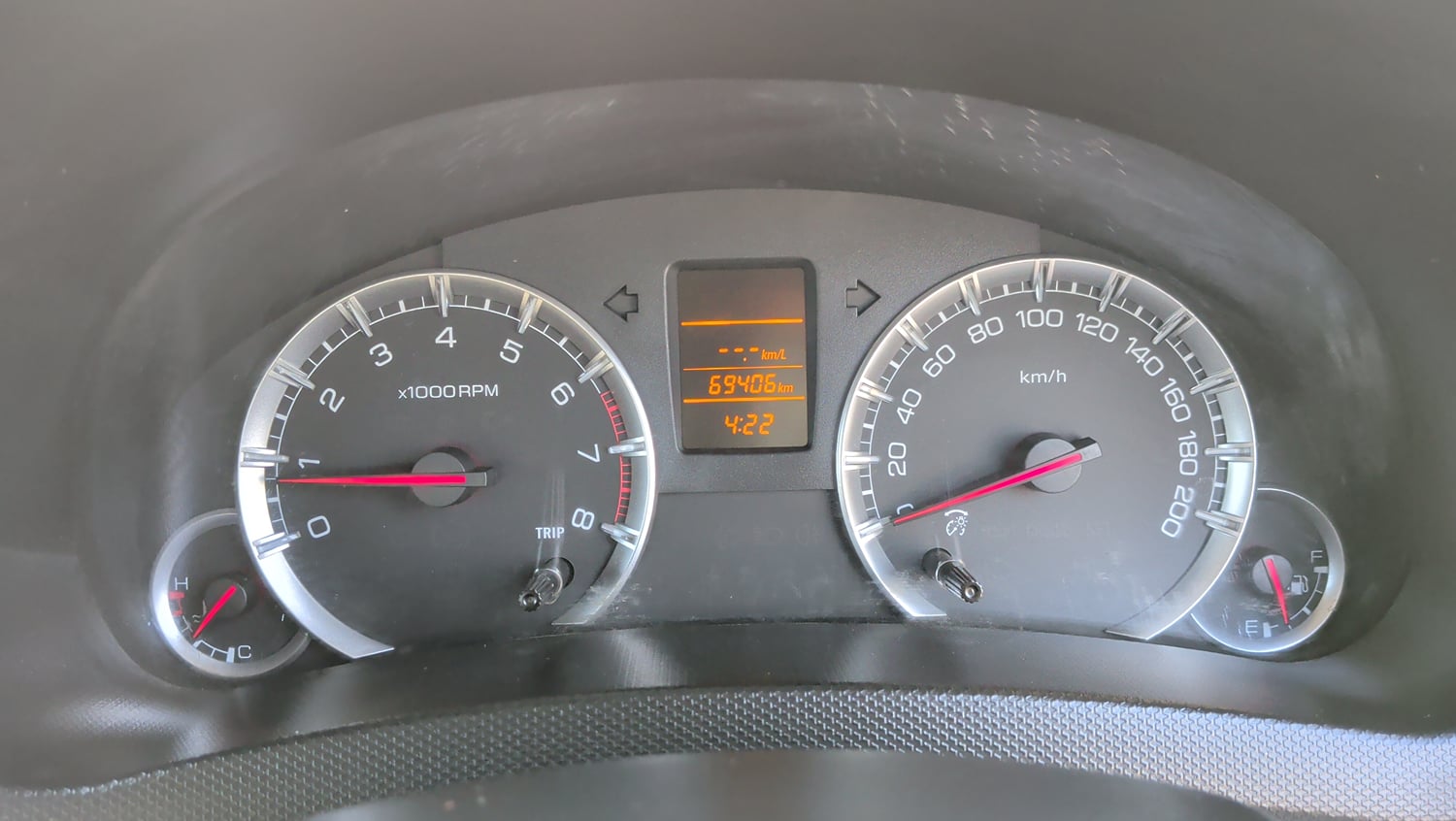 Used 2014 Maruti Suzuki Swift Dzire VXI Petrol Manual interior CLUSTERMETER VIEW