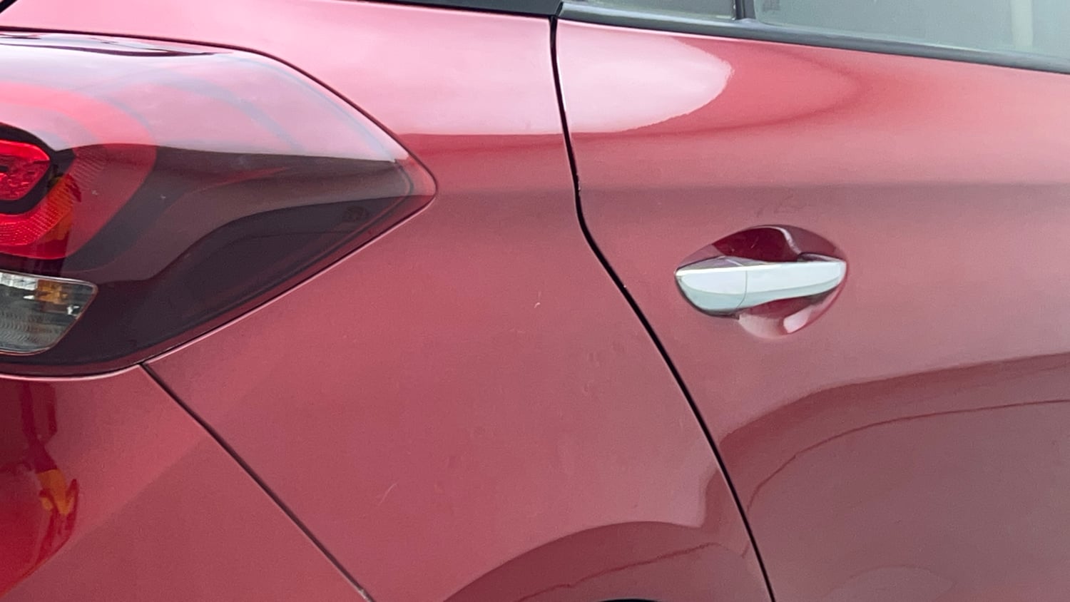 Used 2018 Hyundai Elite i20 Asta 1.2 (O) Petrol Manual dents MINOR SCRATCH