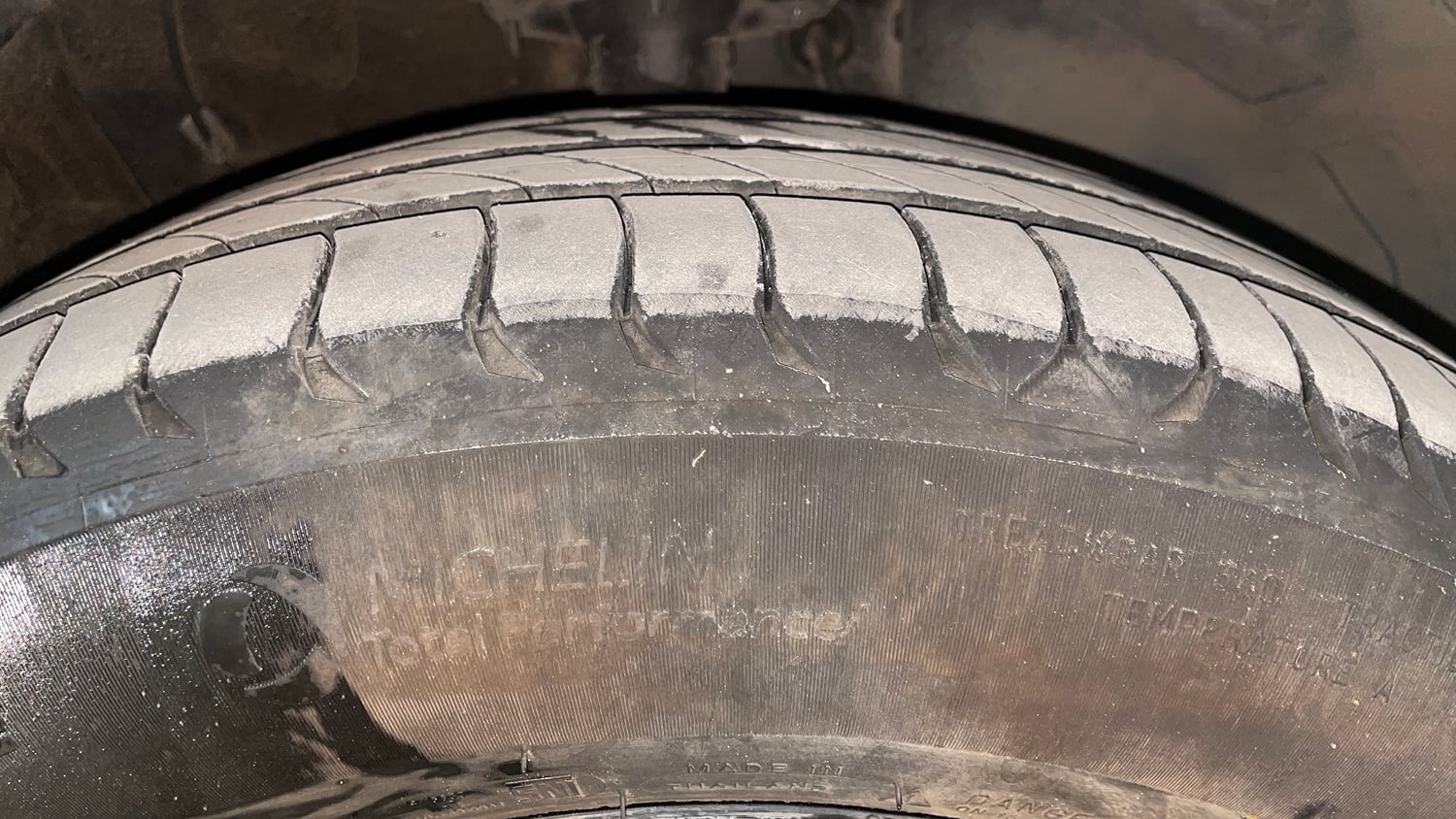 Used 2020 Kia Sonet GTX Plus 1.5 AT Diesel Automatic tyres RIGHT FRONT TYRE TREAD VIEW