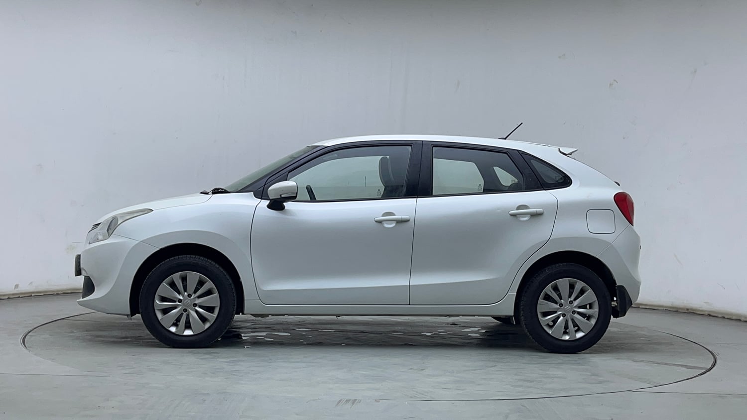 Used 2016 Maruti Suzuki Baleno Delta 1.2 Petrol Manual exterior LEFT SIDE VIEW