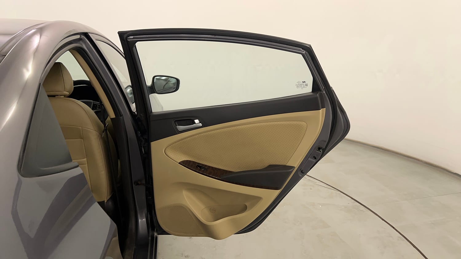 Used 2015 Hyundai Fluidic Verna 4S 1.6 VTVT SX Petrol Manual interior RIGHT REAR DOOR OPEN VIEW