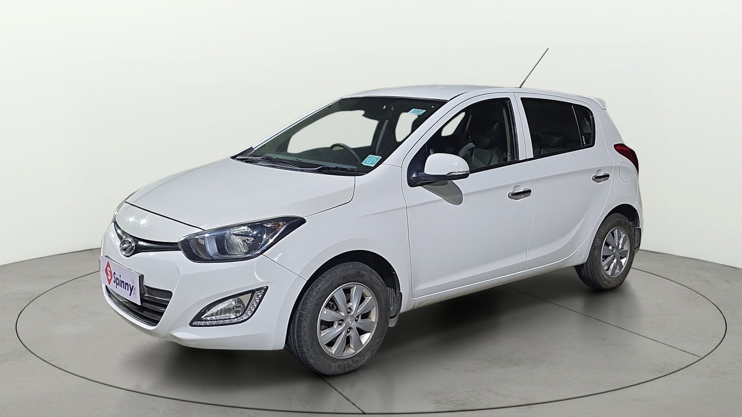 Used 2013 Hyundai i20 Asta 1.2 Petrol Manual exterior LEFT FRONT CORNER VIEW