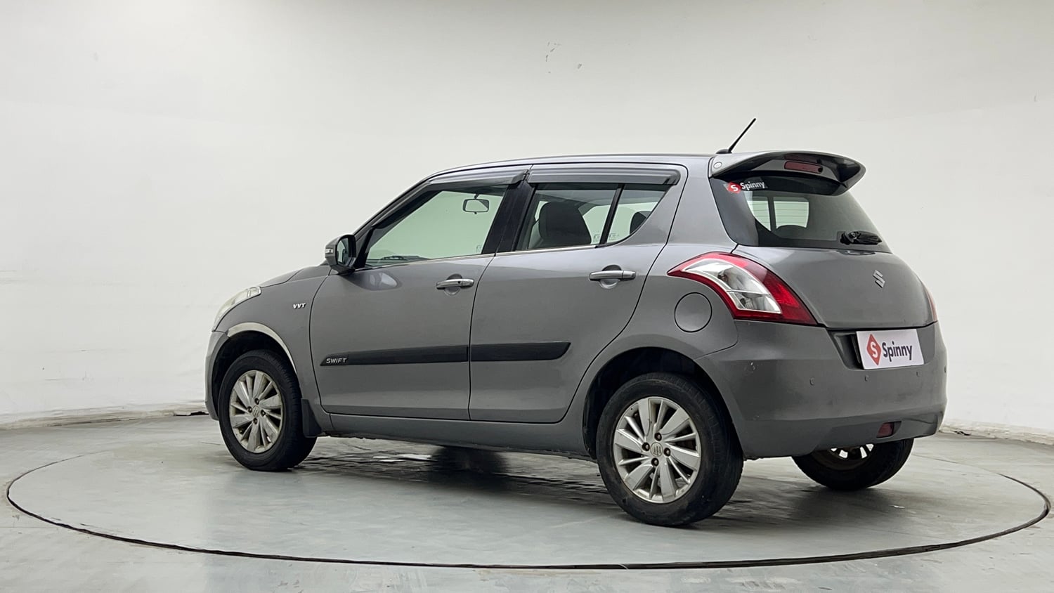 Used 2015 Maruti Suzuki Swift ZXi Petrol Manual exterior LEFT REAR CORNER VIEW