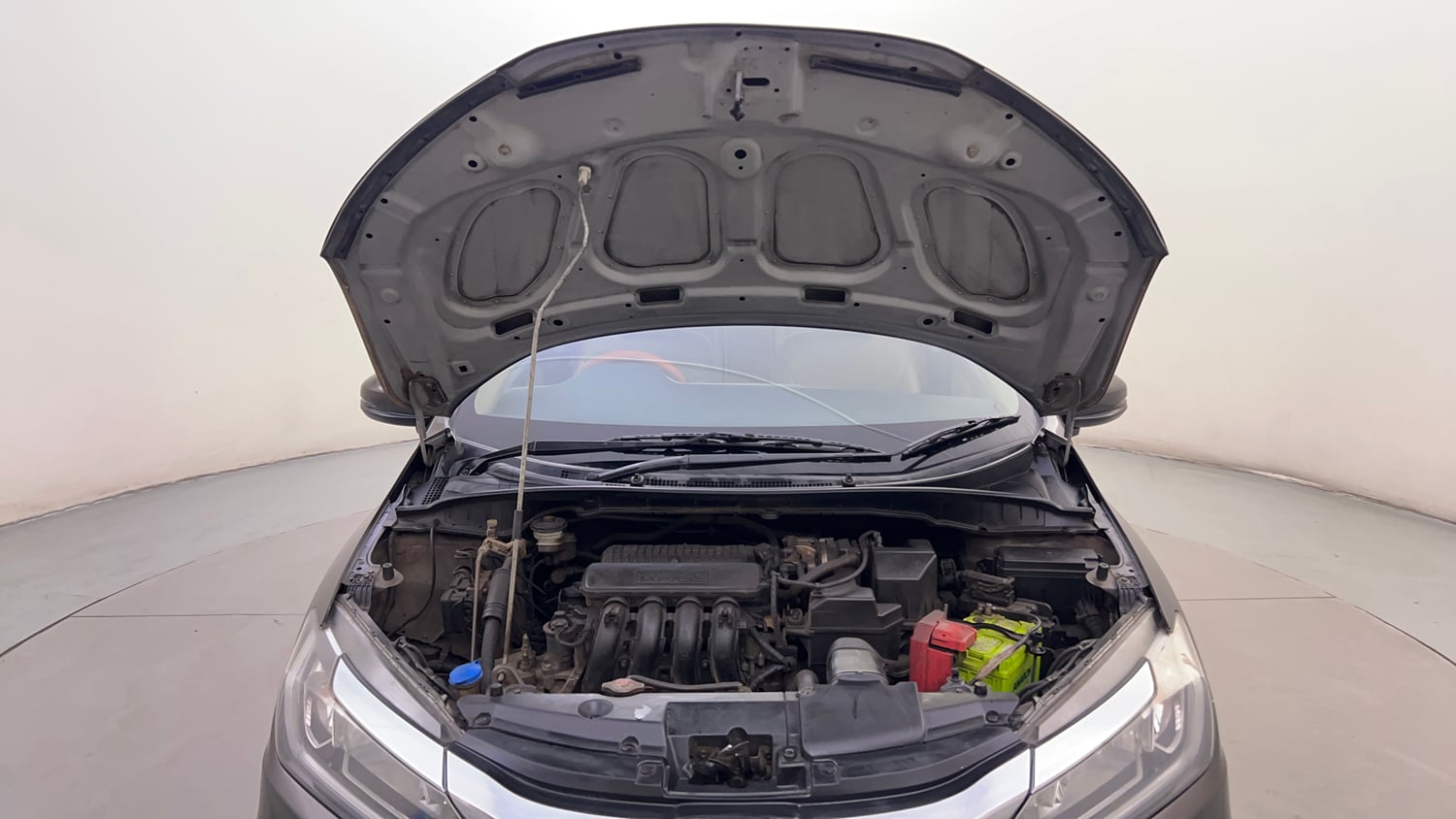 Used 2020 Honda City V Petrol Petrol Manual engine ENGINE & BONNET OPEN FRONT VIEW