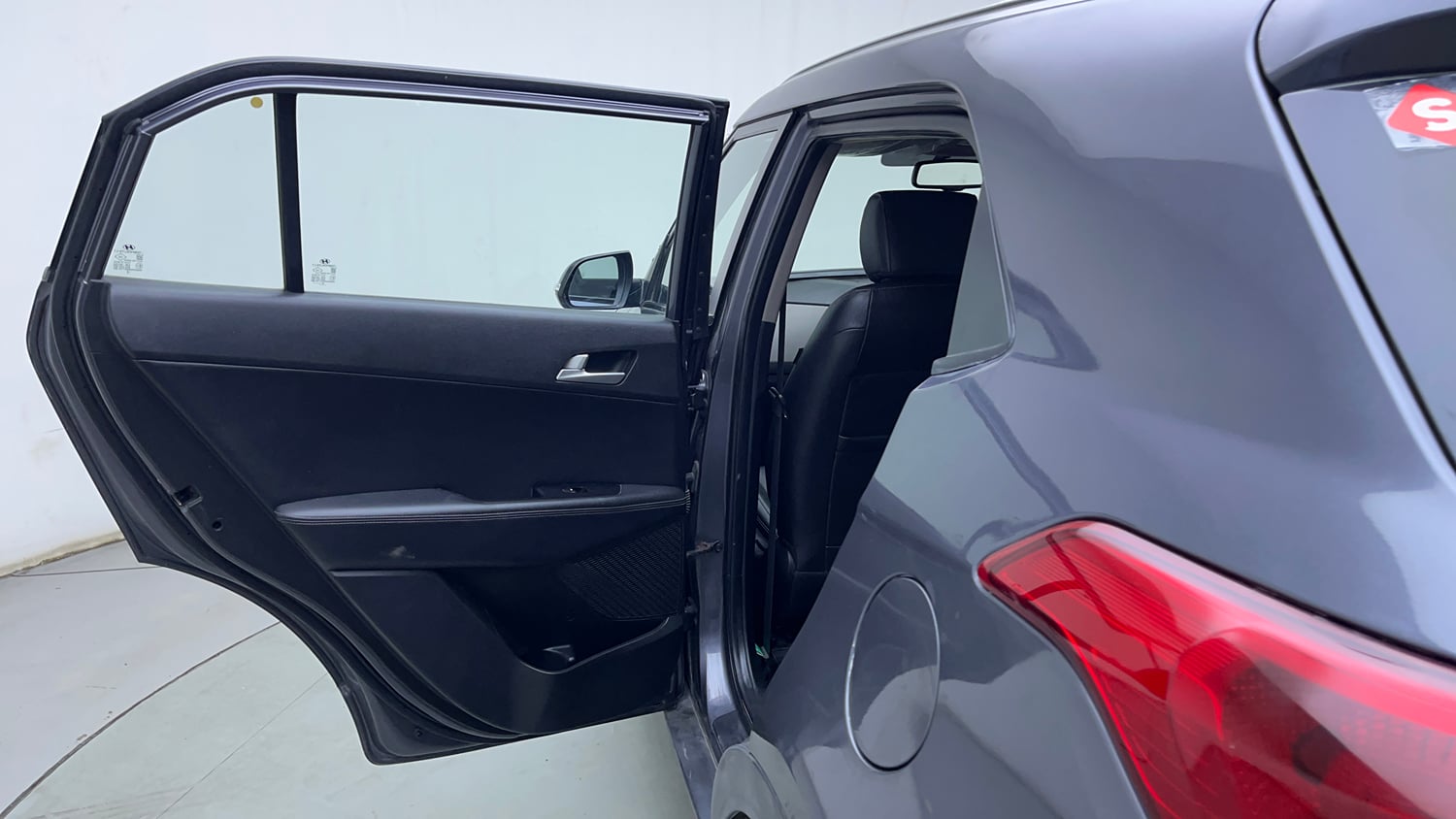 Used 2018 Hyundai Creta SX 1.6 CRDI (O) Diesel Manual interior LEFT REAR DOOR OPEN VIEW