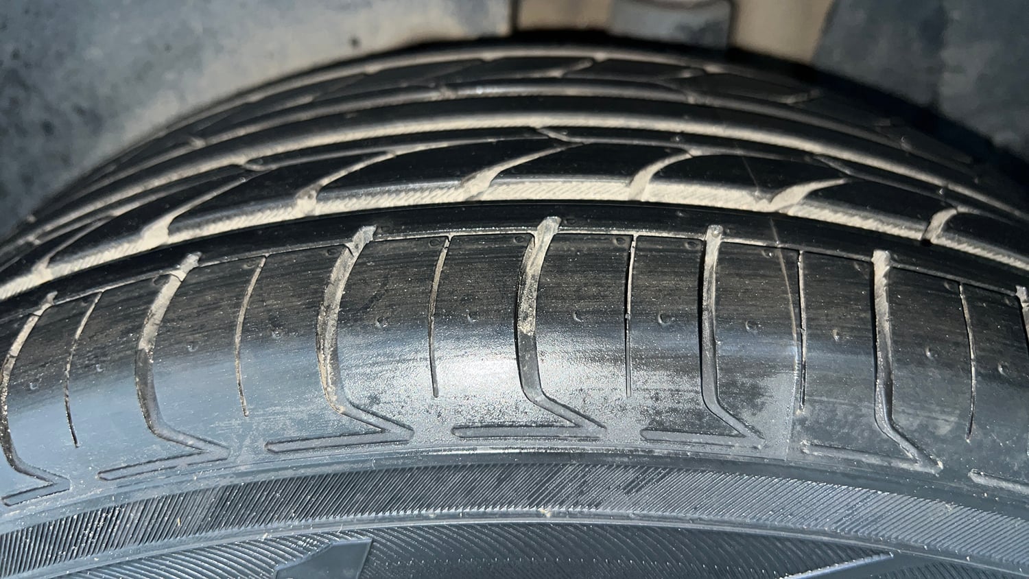Used 2023 Hyundai Creta SX 1.5 Petrol Petrol Manual tyres LEFT REAR TYRE TREAD VIEW