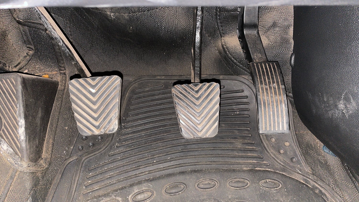 Used 2020 Hyundai Elite i20 Sportz Plus 1.2 Petrol Manual interior PEDALS VIEW