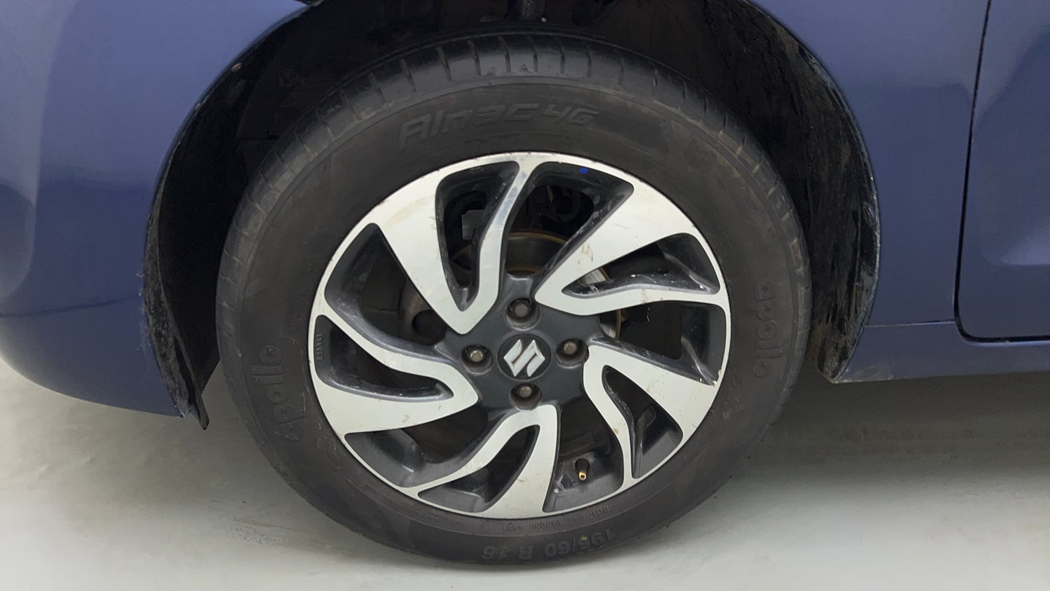 Used 2019 Maruti Suzuki Baleno Zeta Petrol Manual tyres LEFT FRONT TYRE RIM VIEW