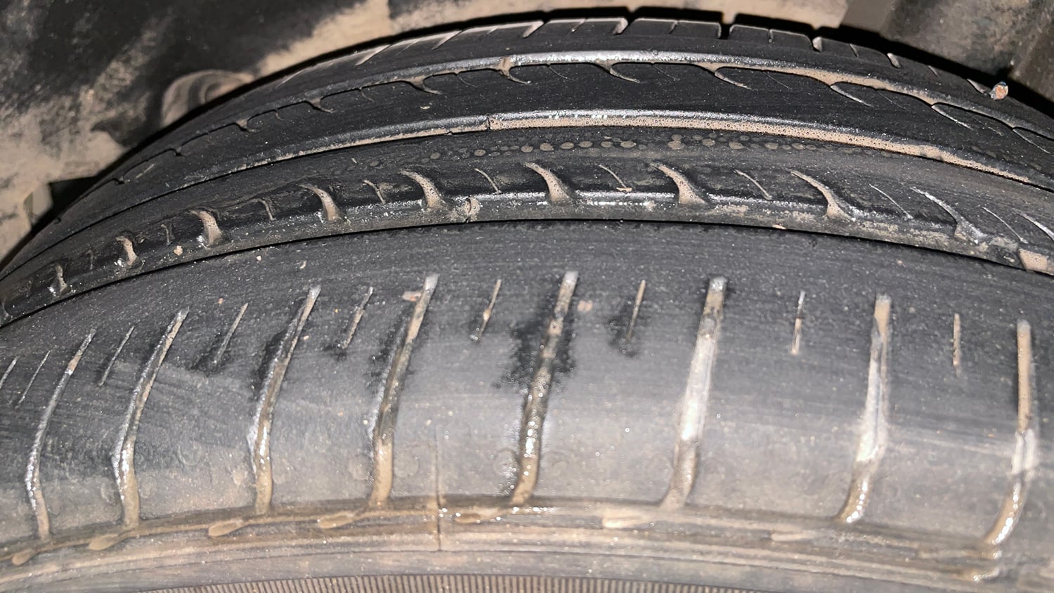 Used 2022 Maruti Suzuki Ciaz Zeta 1.5 Petrol Manual tyres LEFT REAR TYRE TREAD VIEW