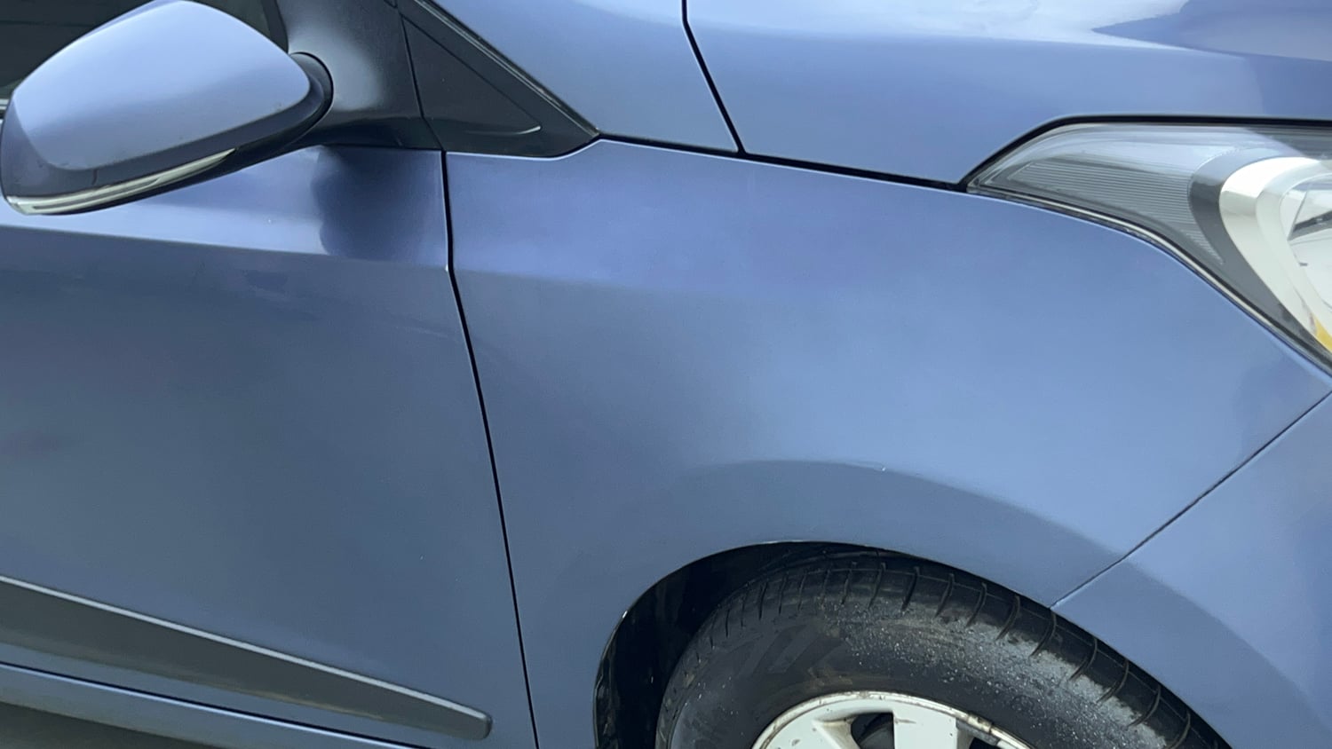 Used 2015 Hyundai Xcent SX 1.2 Petrol Manual dents MINOR SCRATCH