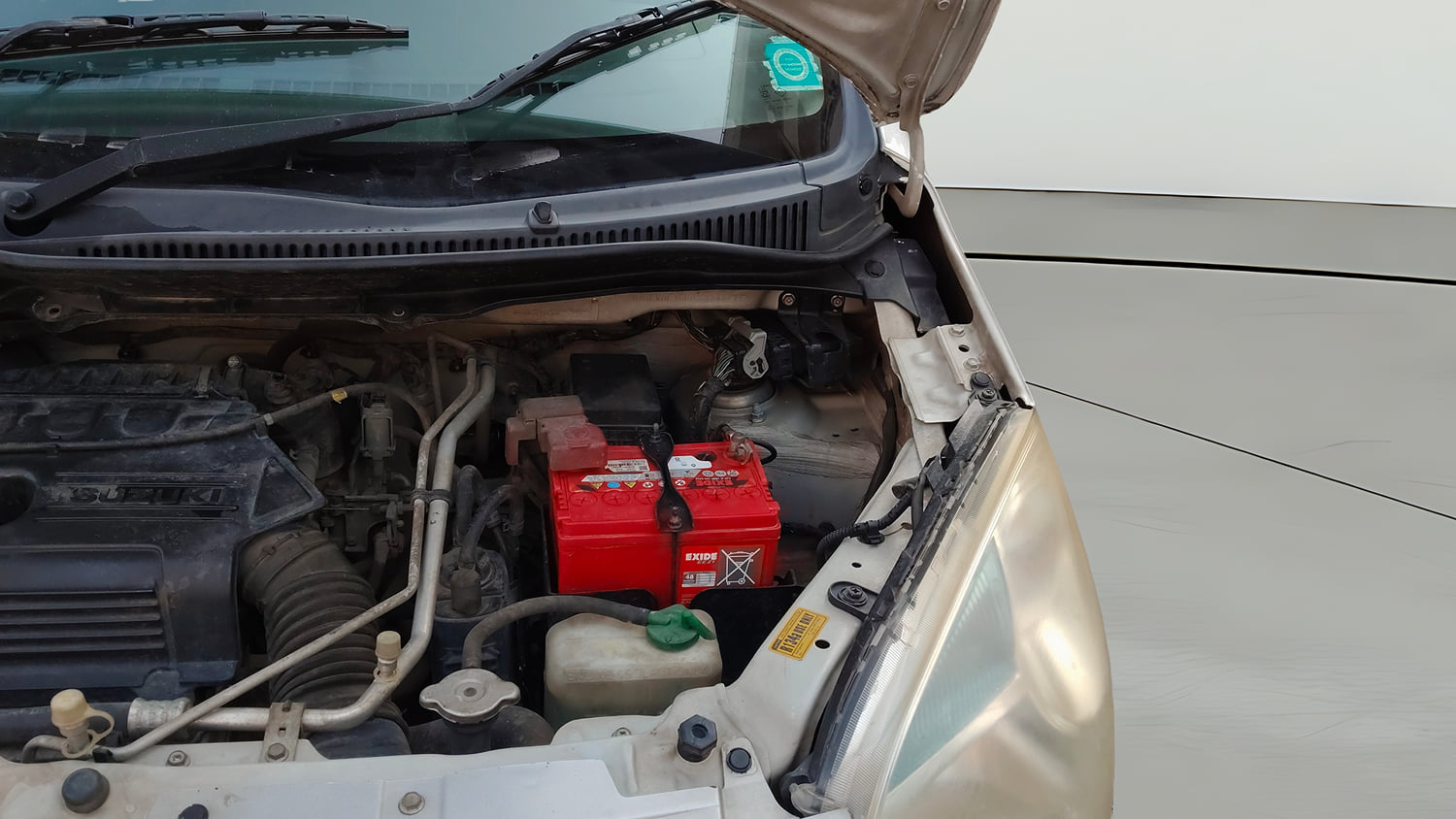 Used 2015 Maruti Suzuki Wagon R VXI Petrol Manual engine ENGINE LEFT SIDE VIEW